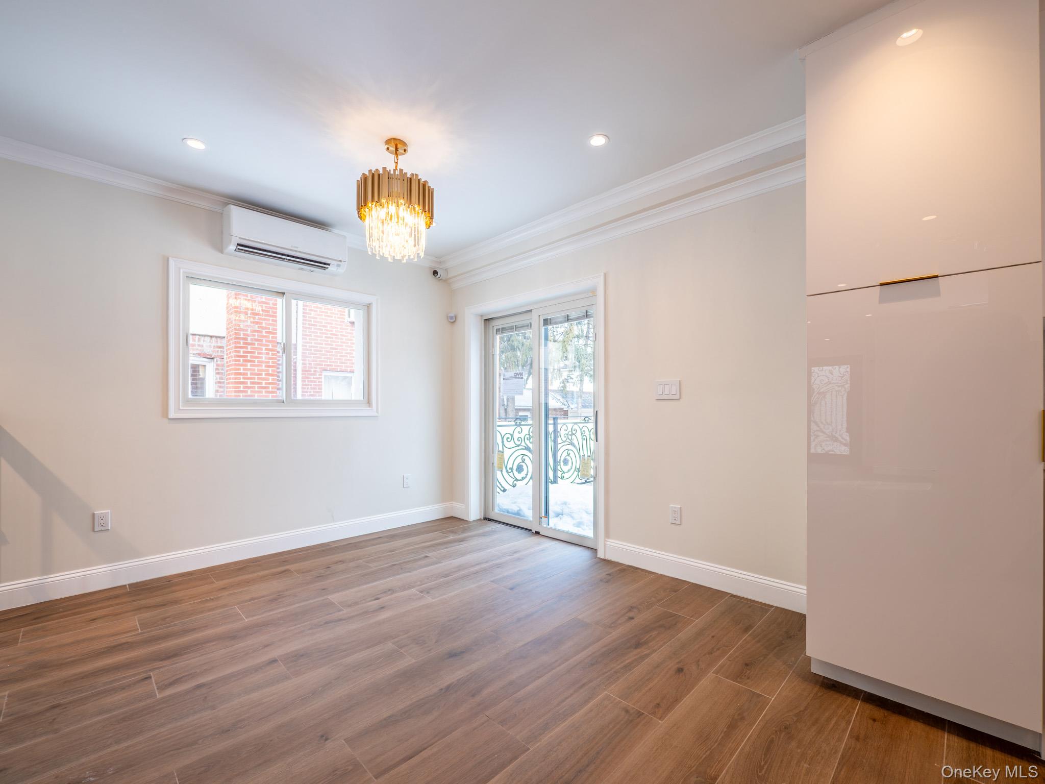 #11 photo, 6961 180th Street, Fresh Meadows , NY 11365