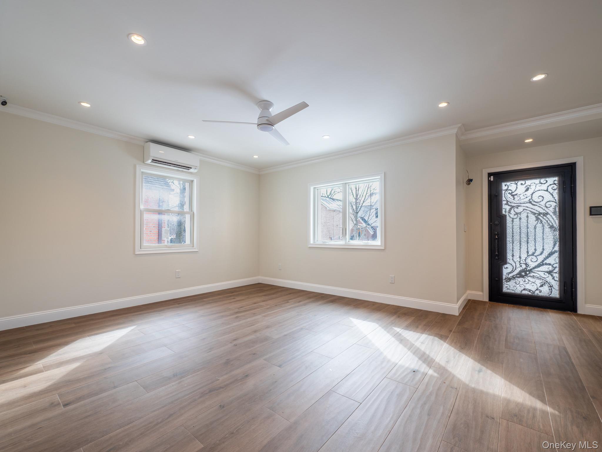 #3 photo, 6961 180th Street, Fresh Meadows , NY 11365