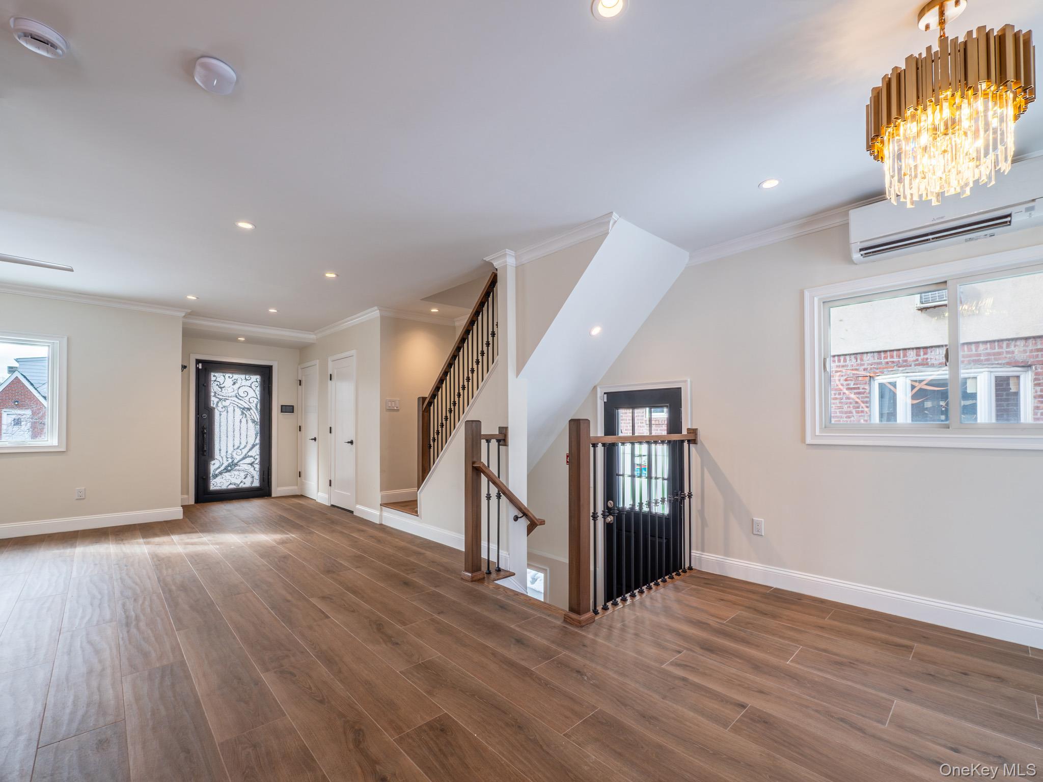 #5 photo, 6961 180th Street, Fresh Meadows , NY 11365