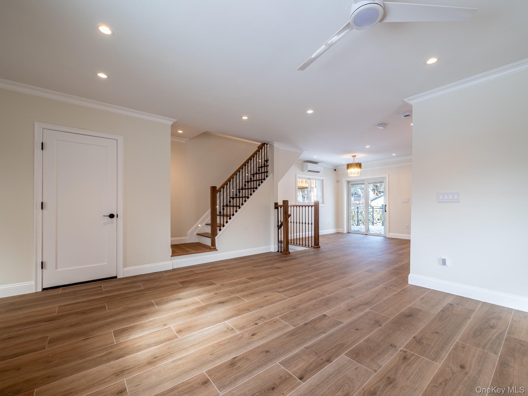 #6 photo, 6961 180th Street, Fresh Meadows , NY 11365