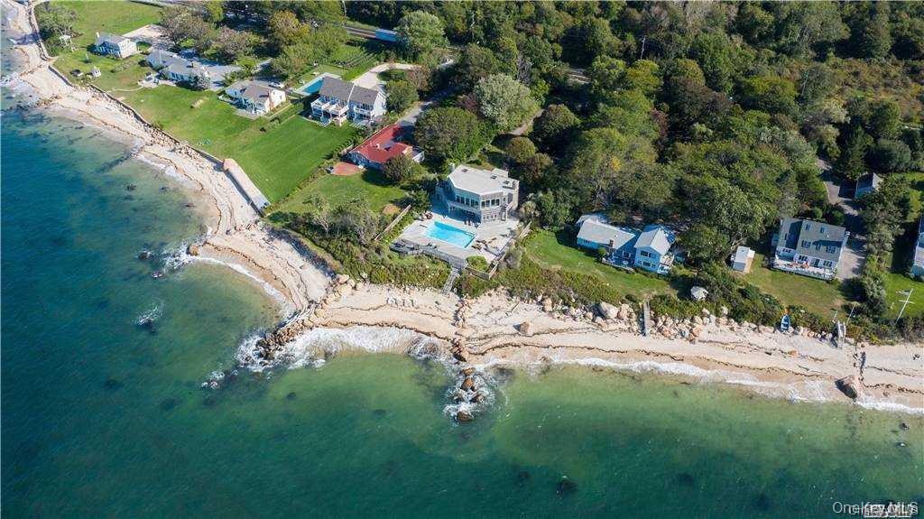 #1 photo, 57305 Route 48, Greenport , NY 11944