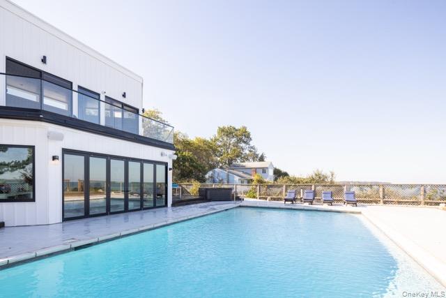 #20 photo, 57305 Route 48, Greenport , NY 11944