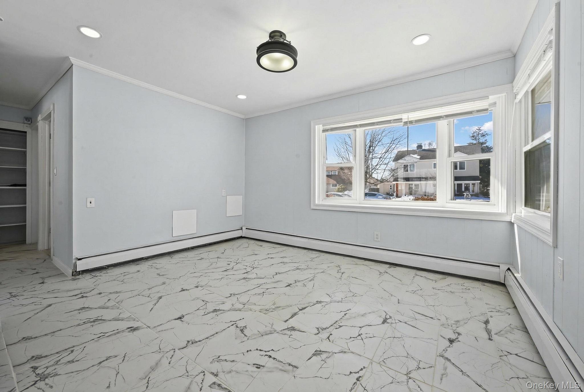 #10 photo, 190 Meridian Road, Levittown , NY 11756