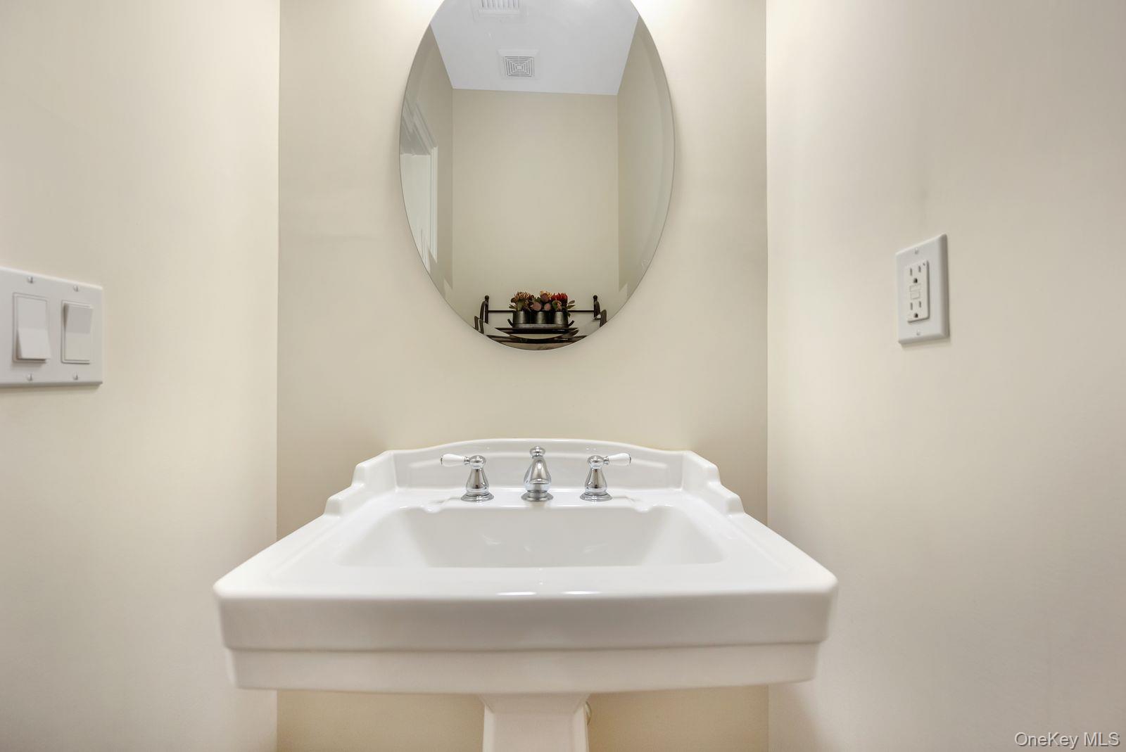 #16 photo, 116 Stewart Avenue, Bethpage , NY 11714