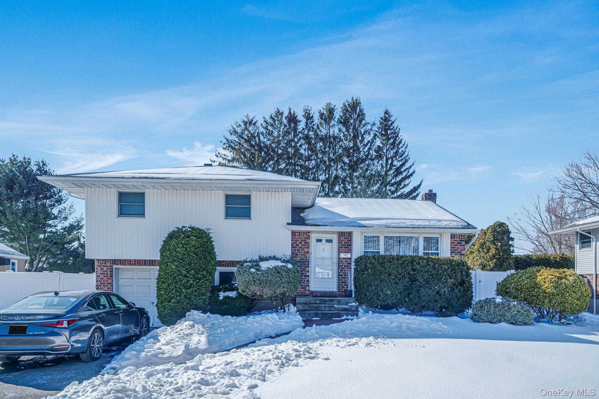 #4 photo, 24 Kings Park Road, Commack , NY 11725