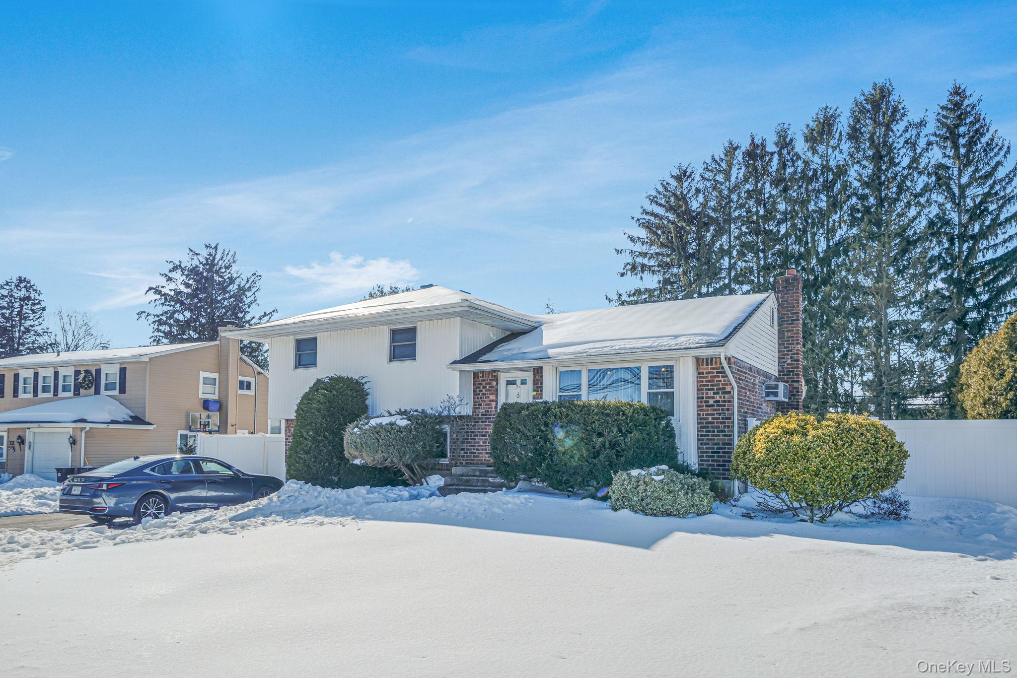 #7 photo, 24 Kings Park Road, Commack , NY 11725