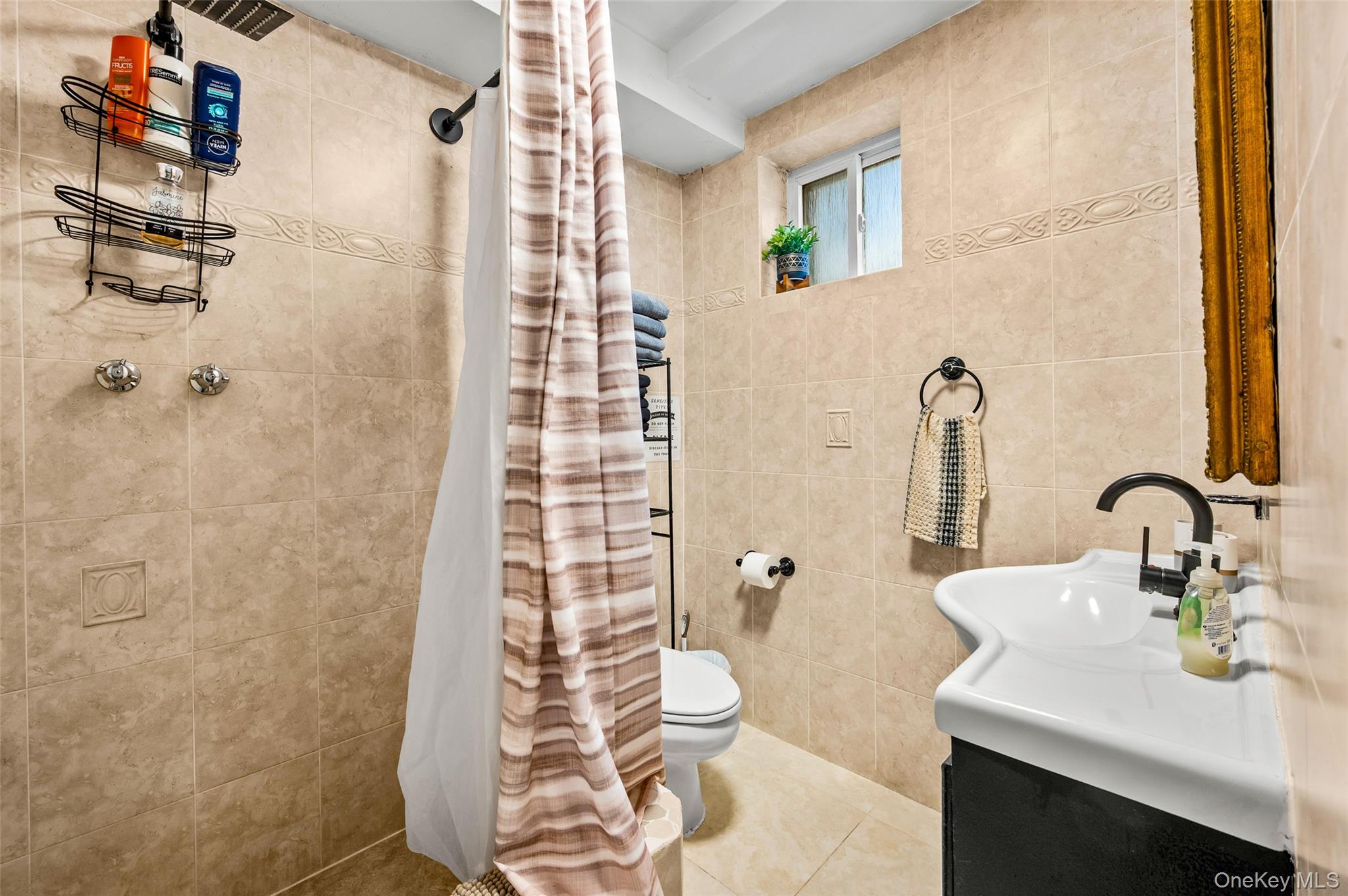 #18 photo, 1016 Westwood Road, Woodmere , NY 11598