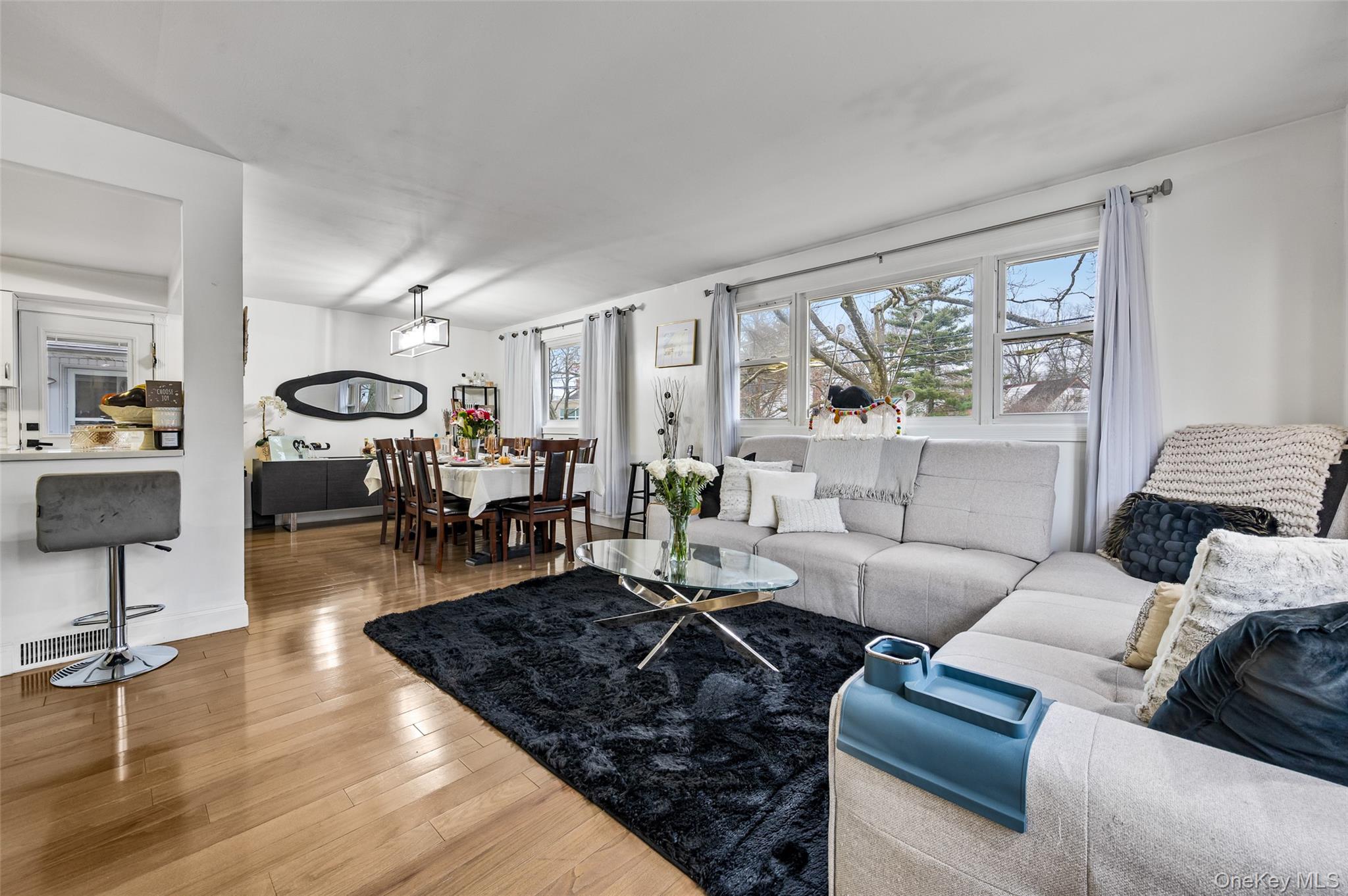 #3 photo, 1016 Westwood Road, Woodmere , NY 11598