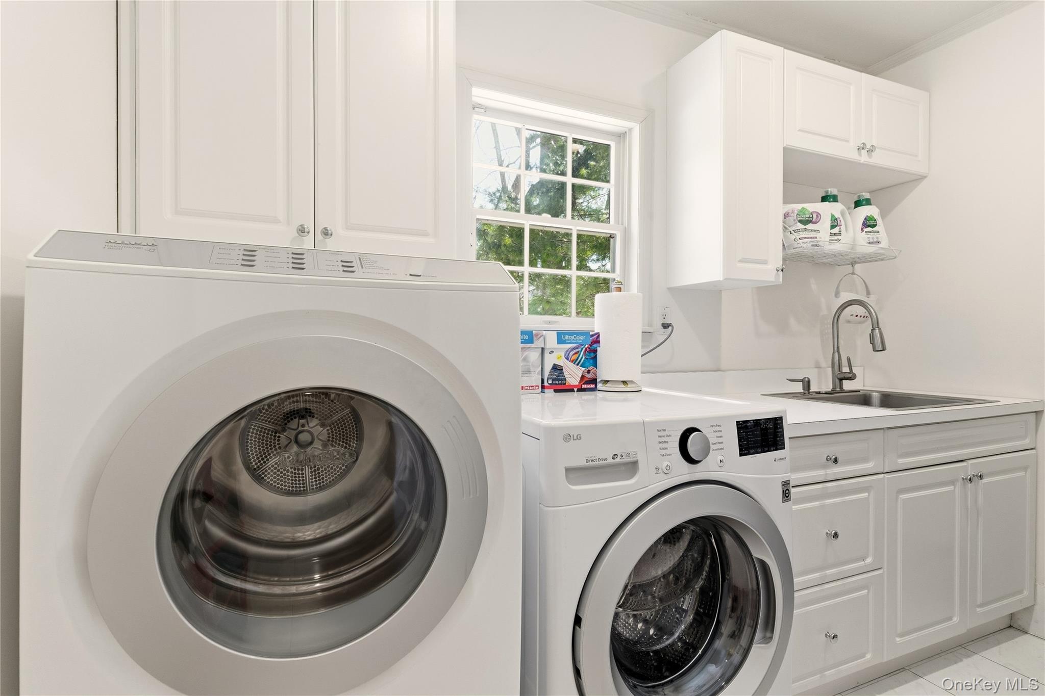 #18 photo, 4 Peachtree Lane, Roslyn , NY 11576