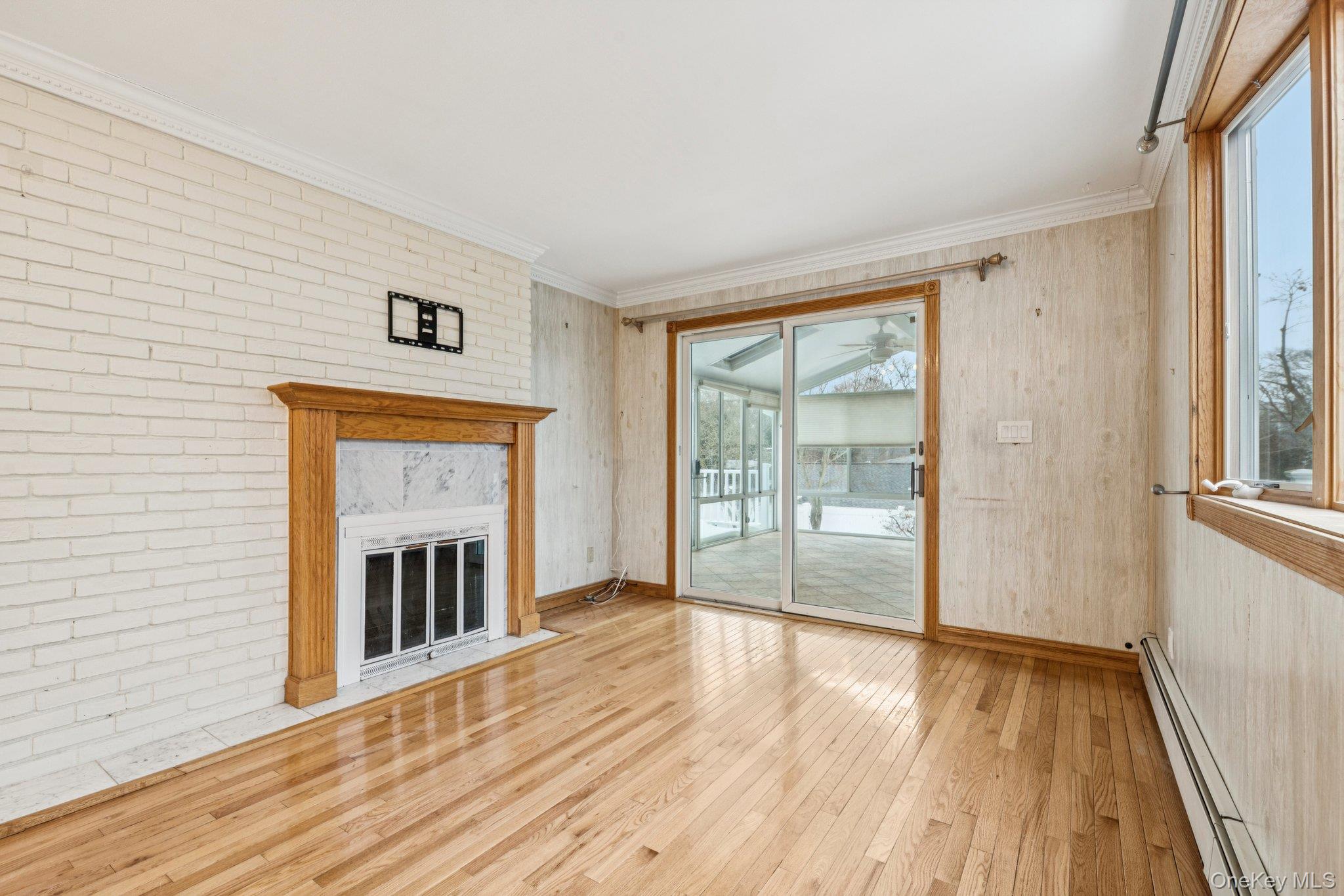 #12 photo, 115 Arlington Road, Ronkonkoma , NY 11779