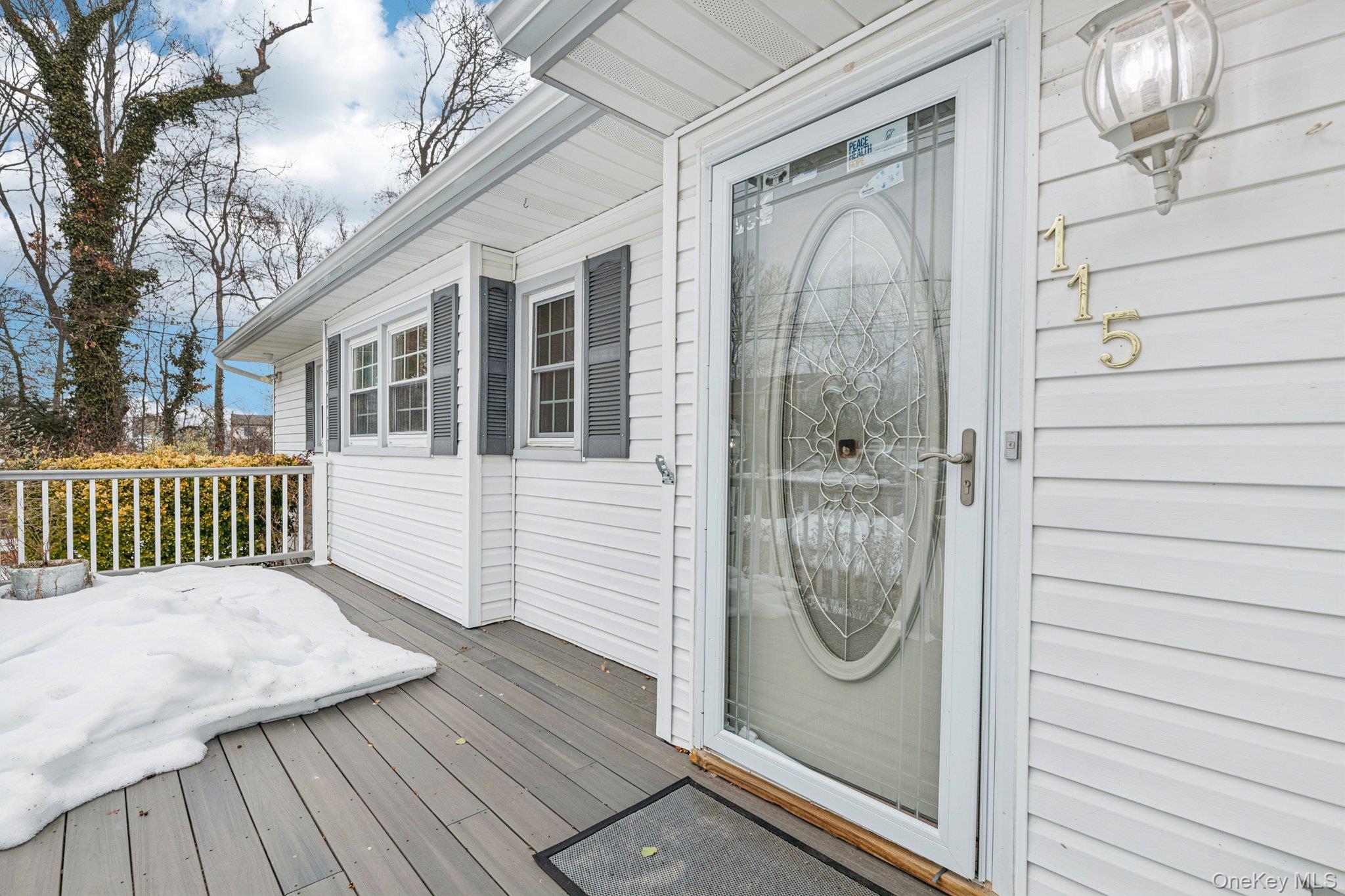 #8 photo, 115 Arlington Road, Ronkonkoma , NY 11779