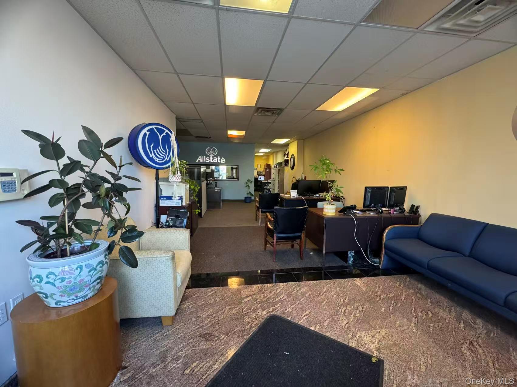 #3 photo, 166-06 24th Rd, Whitestone , NY 11357