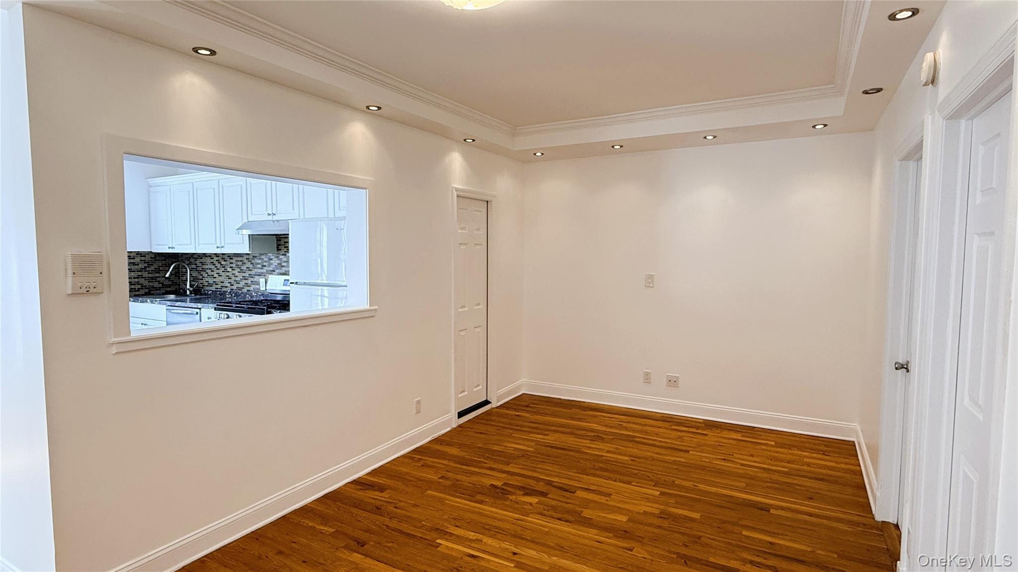 #12 photo, 5021 Celtic Avenue, Woodside , NY 11377