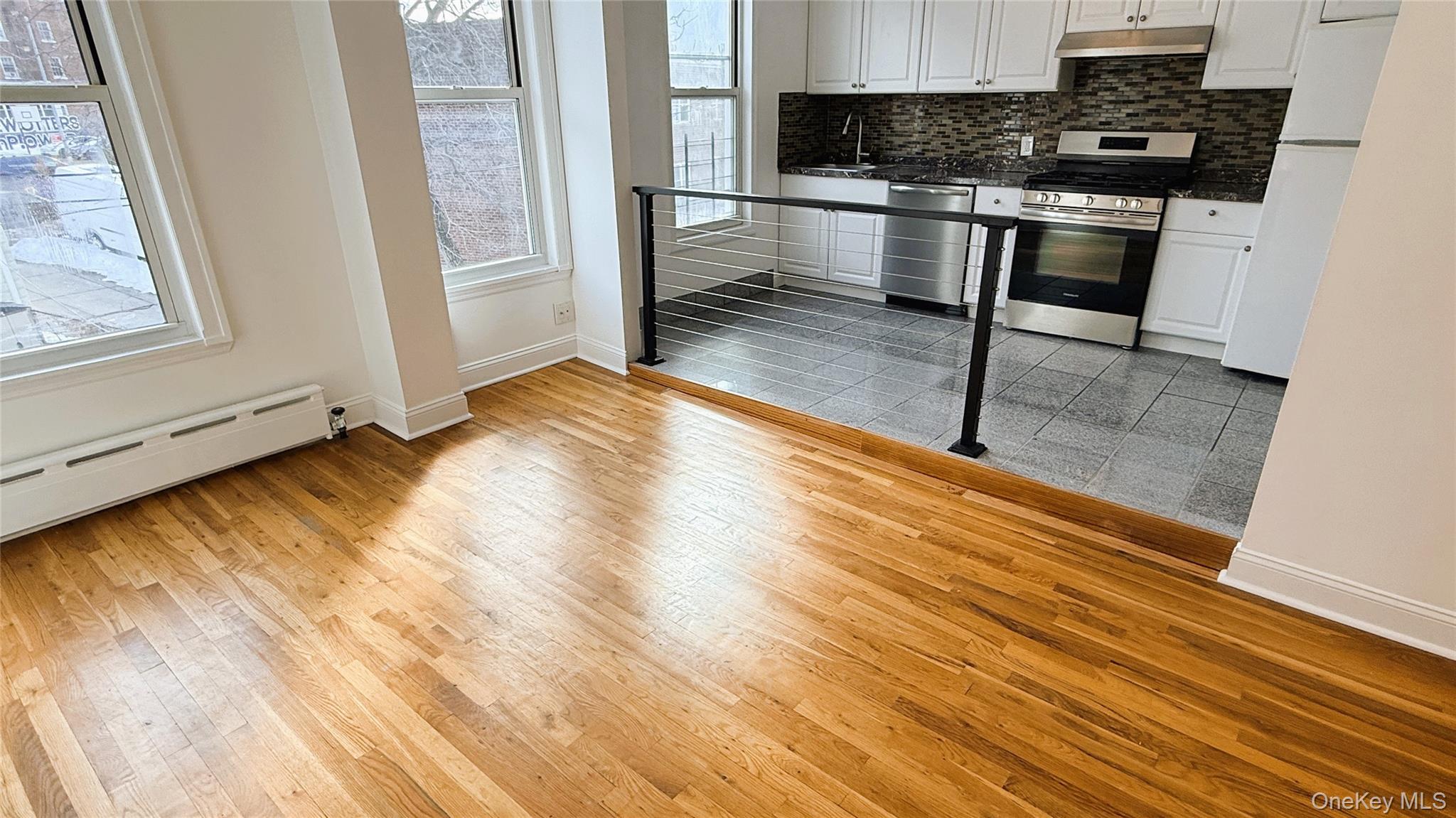 #7 photo, 5021 Celtic Avenue, Woodside , NY 11377