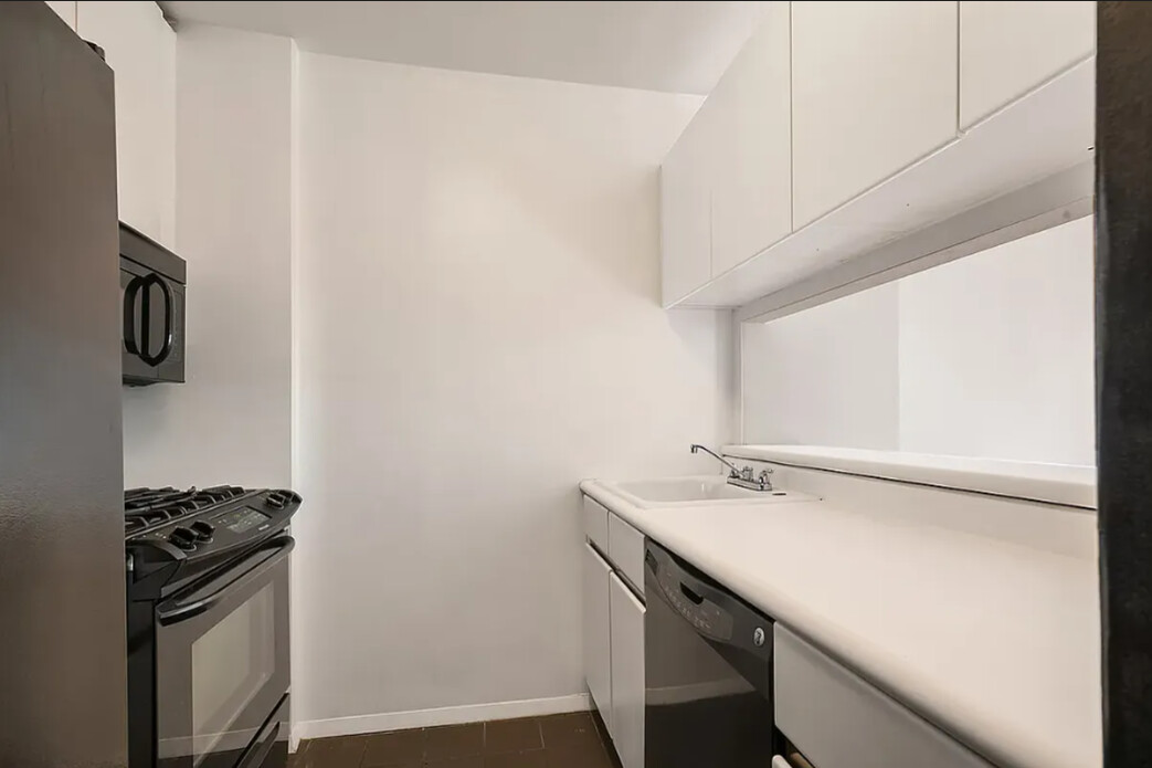 #5 photo, 21 S END Avenue, מנהטן Battery Park City , NY 10280