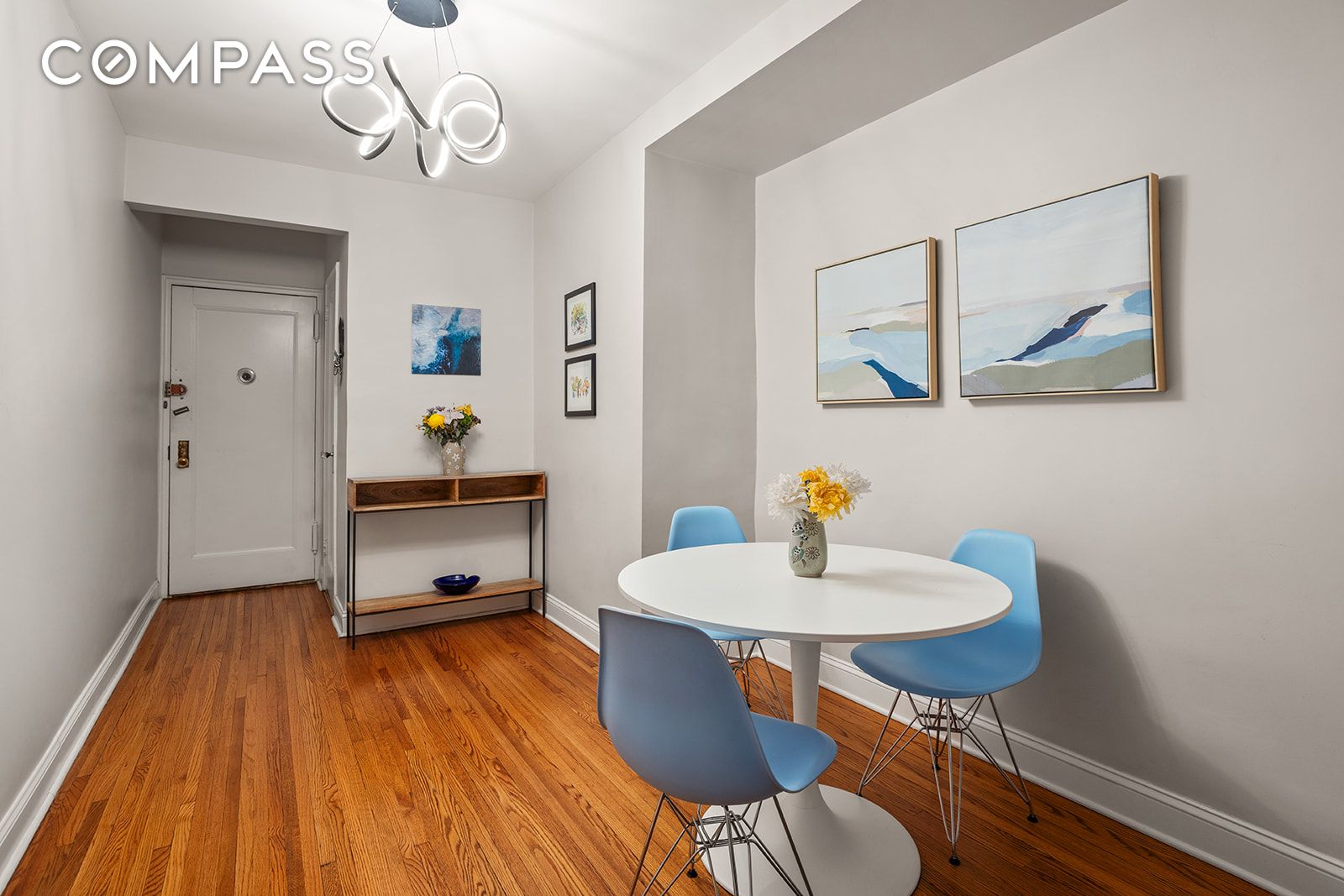 #4 photo, 35-36 76th Street, كوينز Jackson Heights , NY 11372