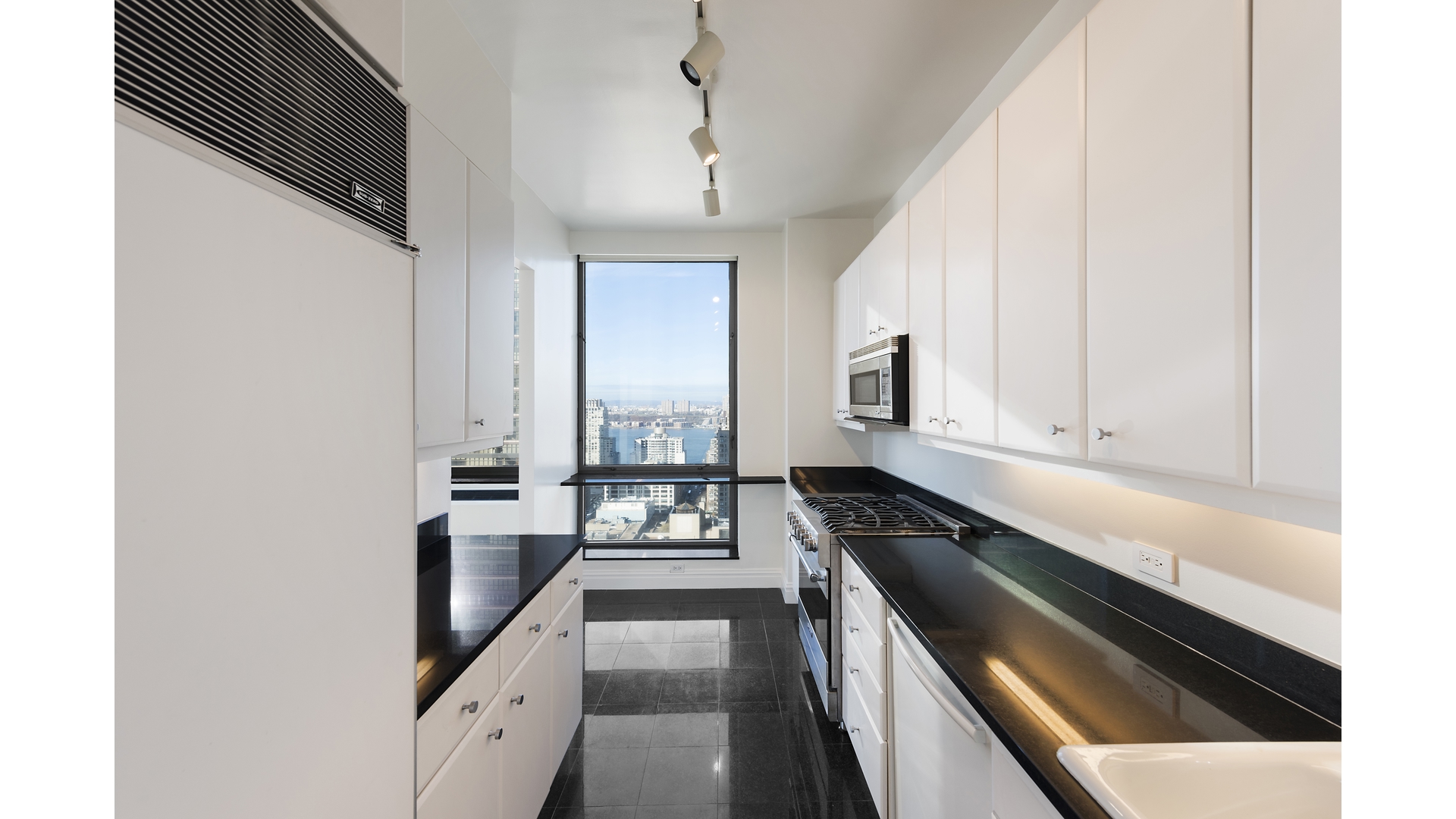 #4 photo, New York City, Lincoln Square , NY 10023