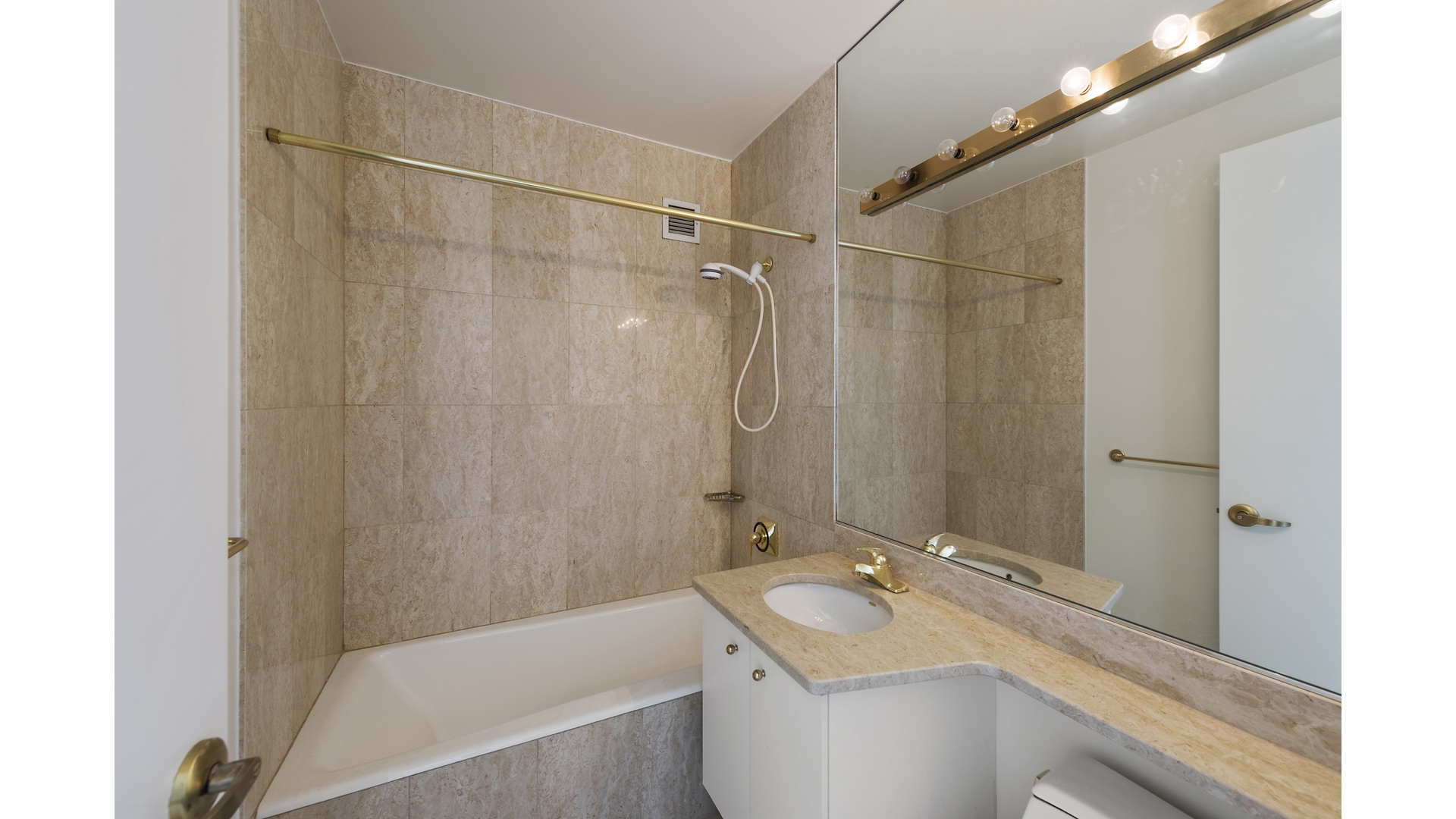 #6 photo, New York City, Lincoln Square , NY 10023