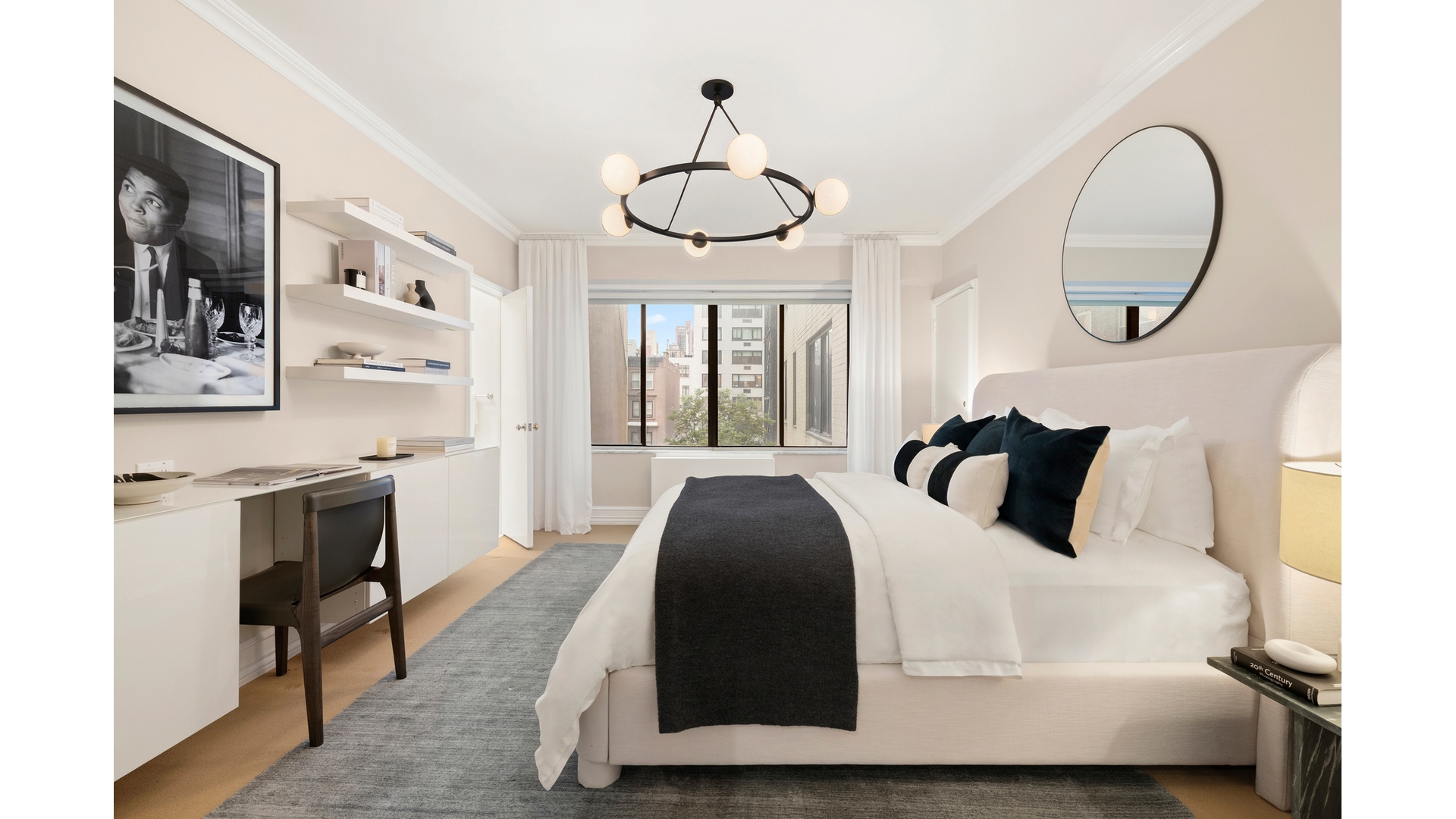 #4 photo, 900 PARK Avenue, Upper East Side , NY 10075