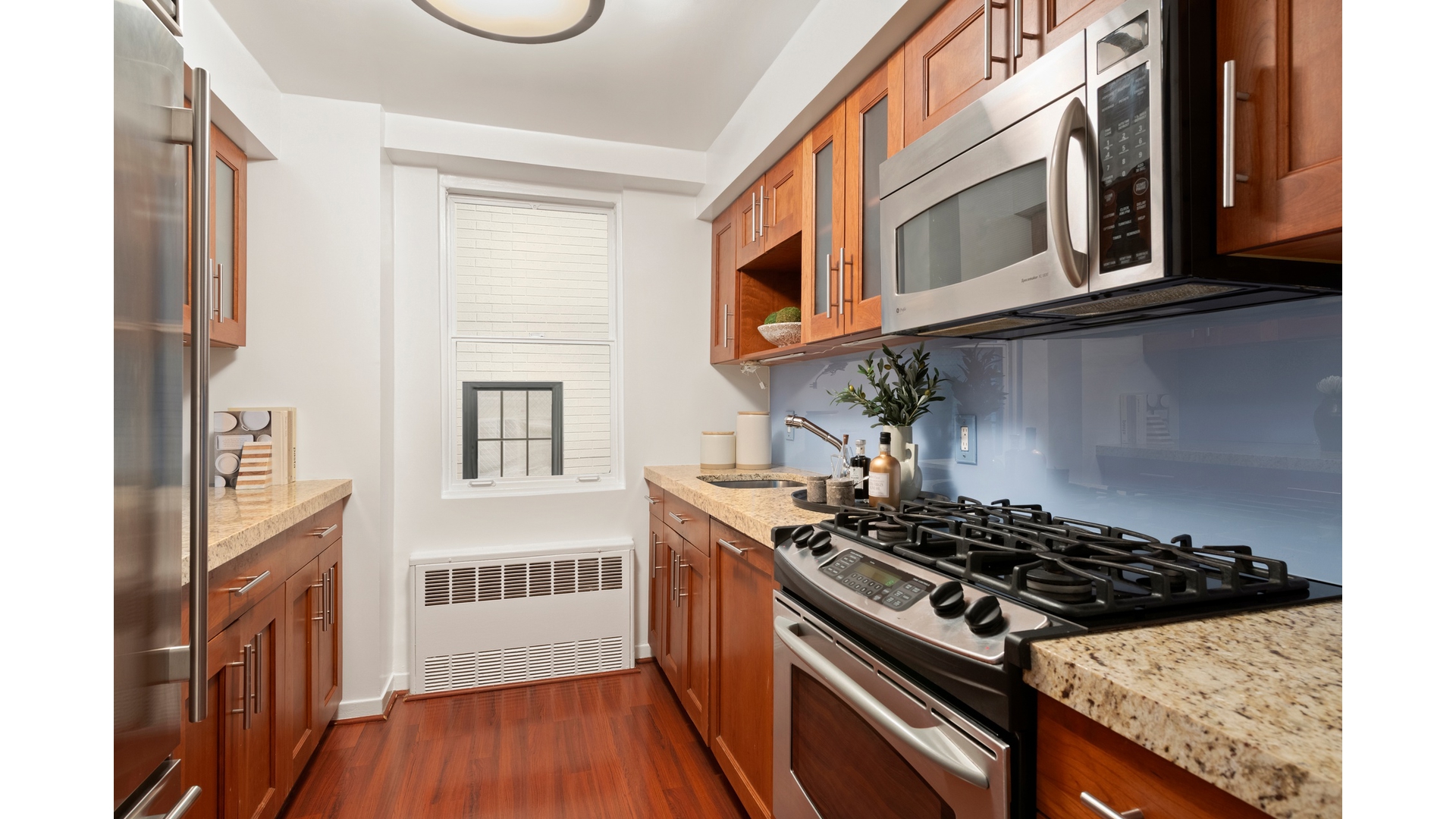 #7 photo, 900 PARK Avenue, Upper East Side , NY 10075