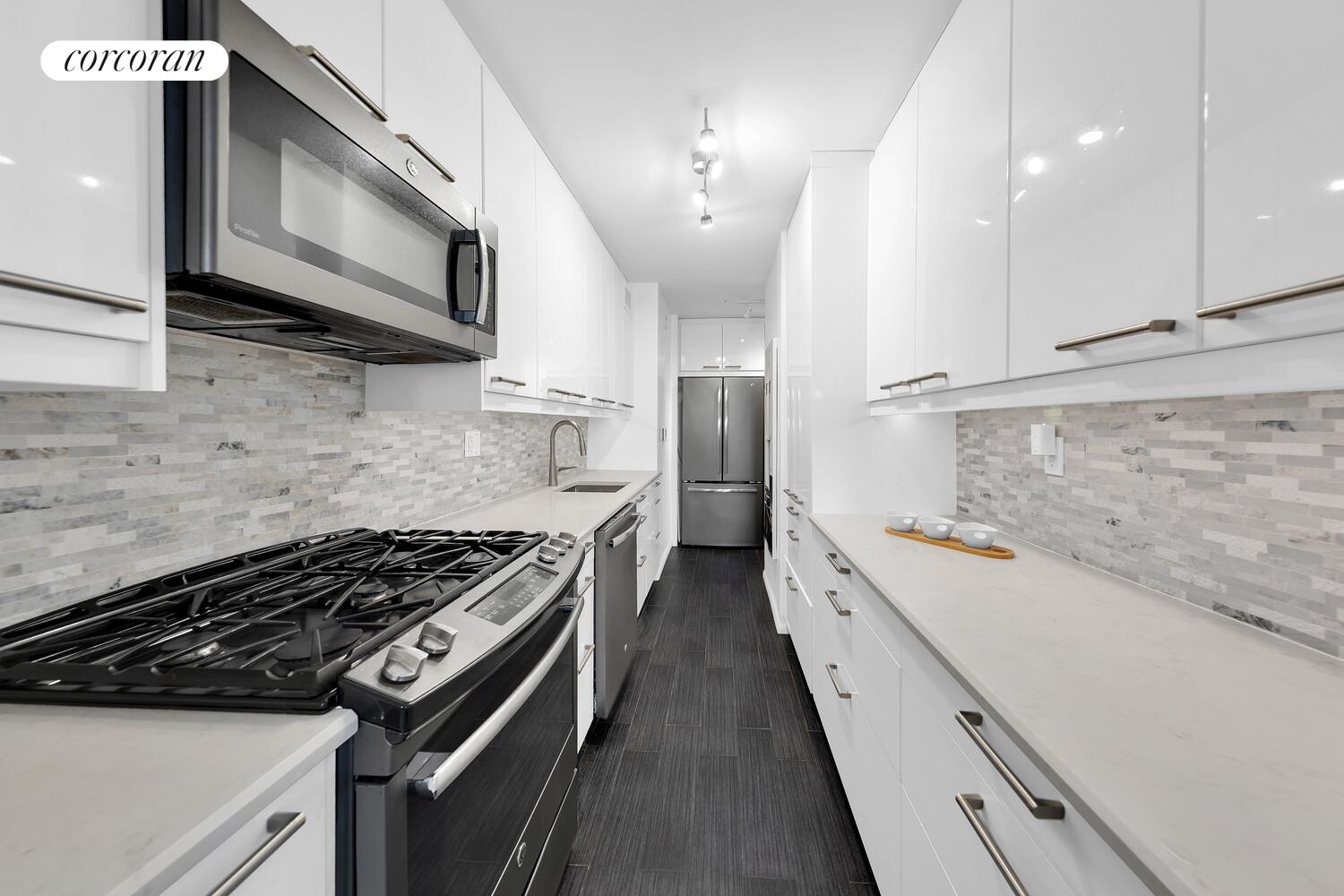 #4 photo, 160 W END Avenue, Lincoln Square , NY 10023