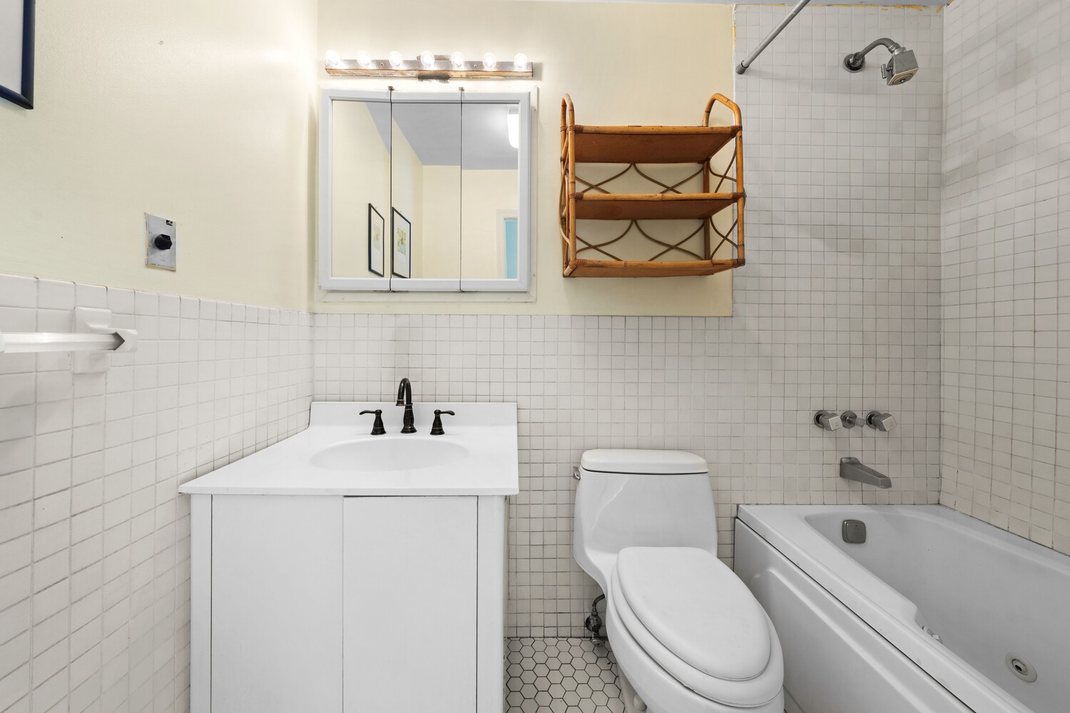 #7 photo, 77 HORATIO Street, West Village , NY 10014