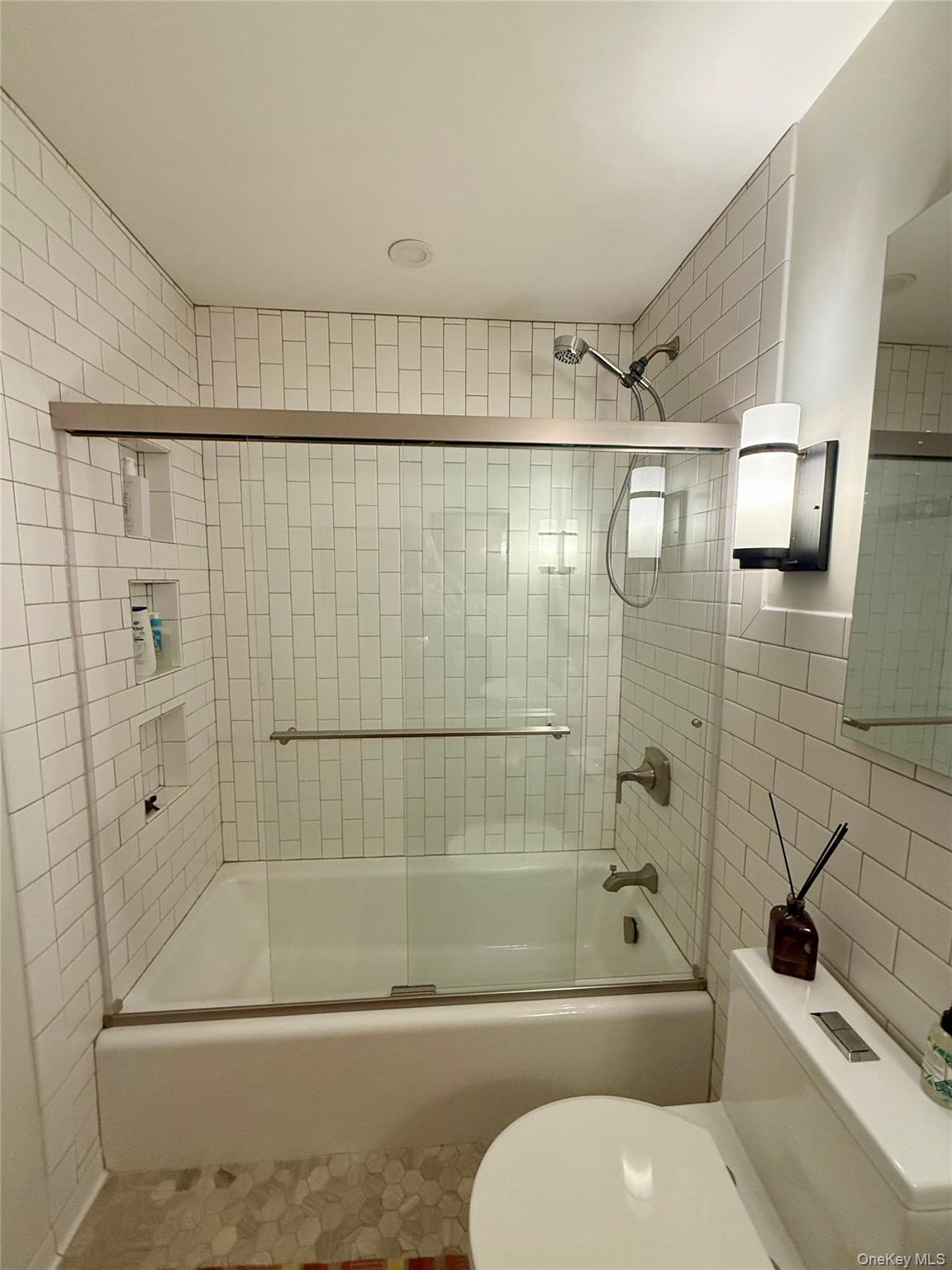 #17 photo, 5 Vanessa Lane, Staatsburg , NY 12580