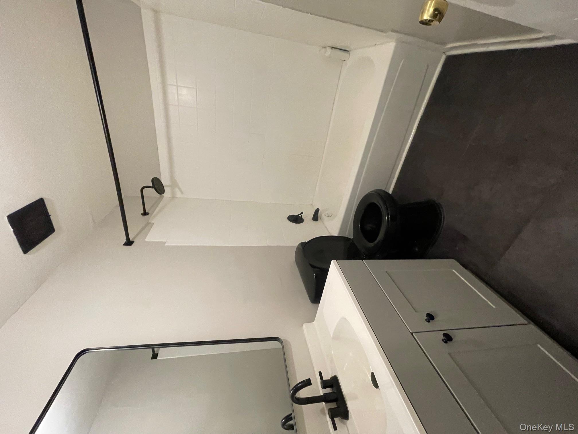 #2 photo, 125 YONKERS Avenue, Yonkers , NY 10701