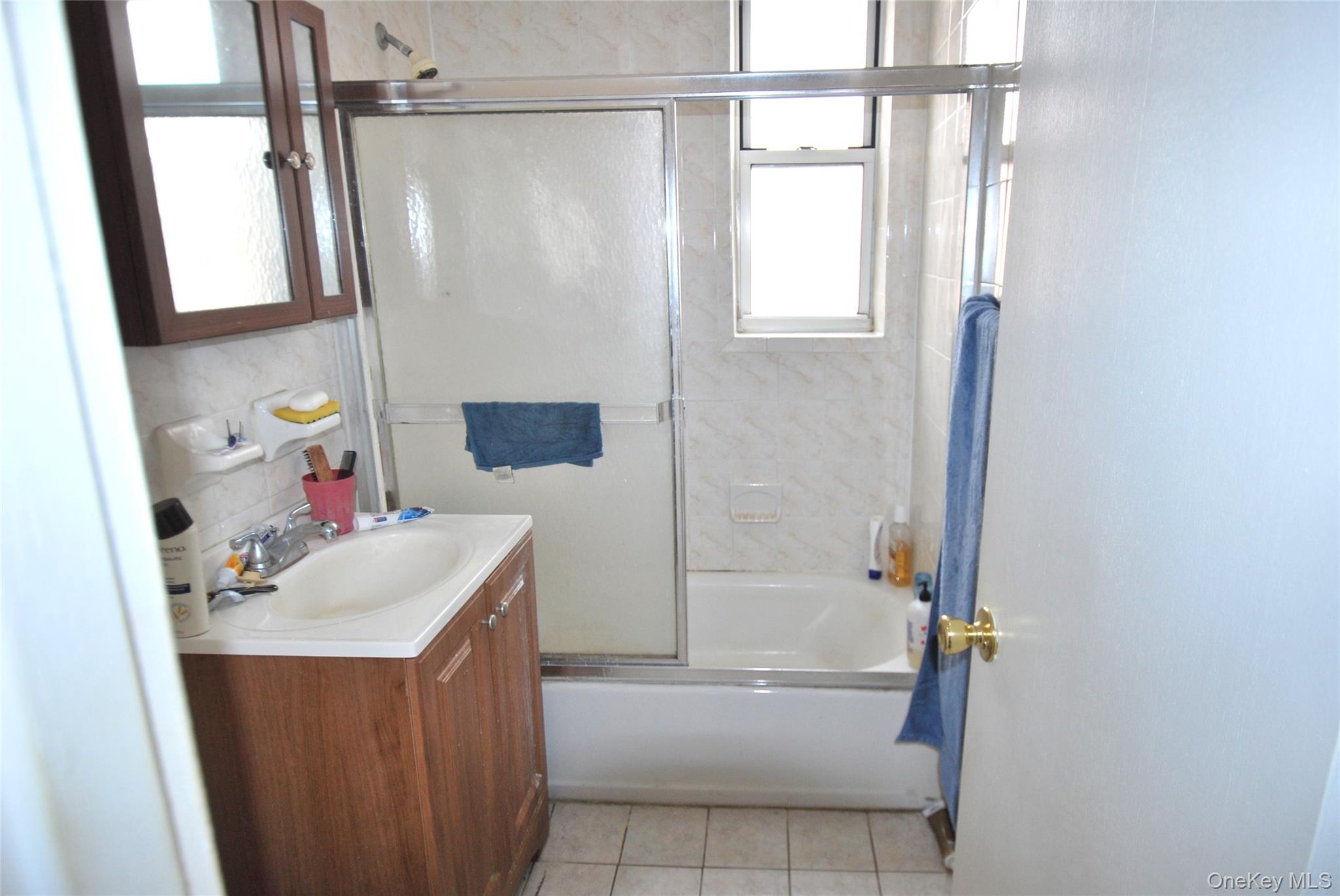 #6 photo, 1 Sadore Lane, Yonkers , NY 10710