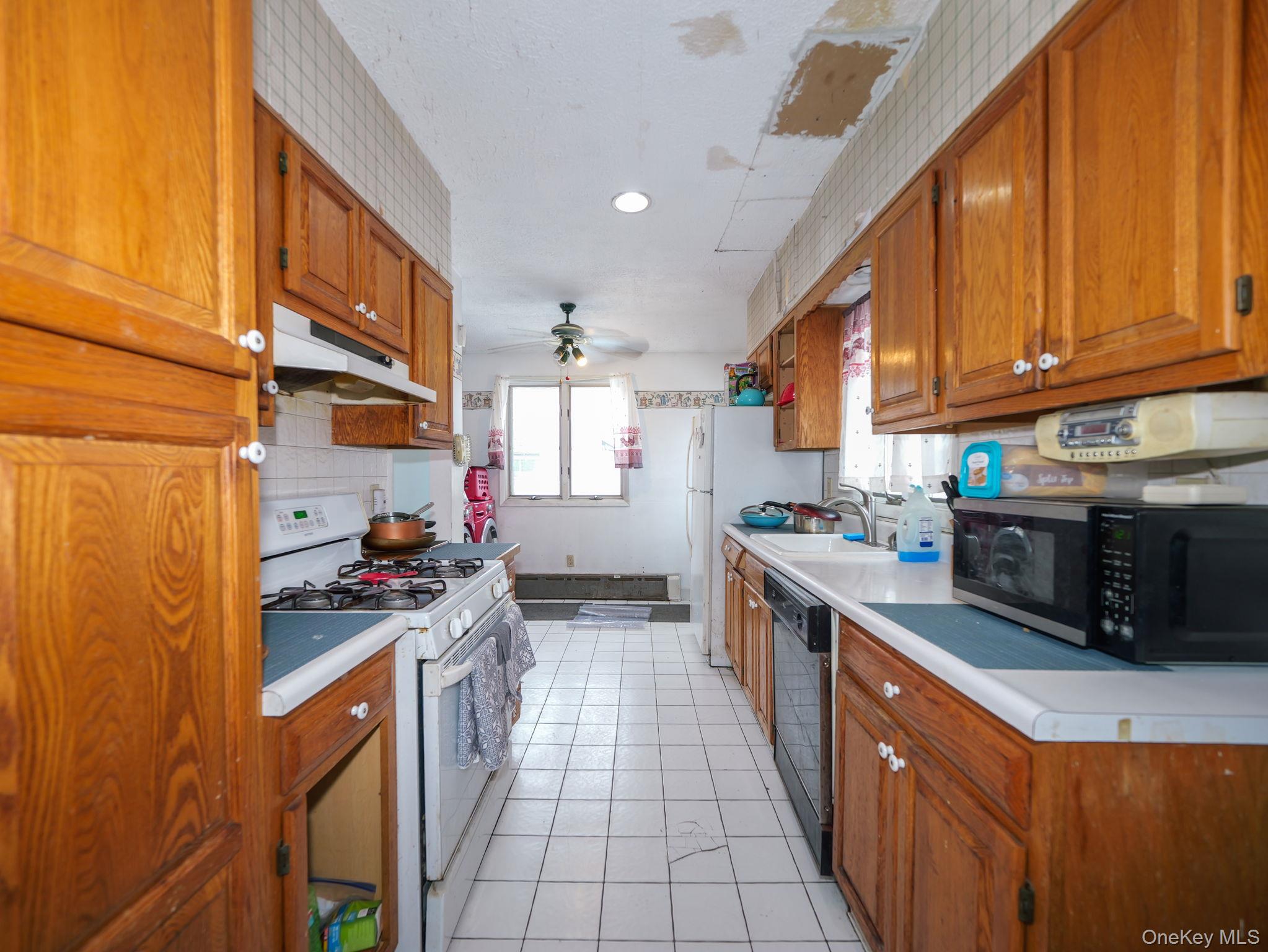 #13 photo, 809 South Street, Newburgh , NY 12550