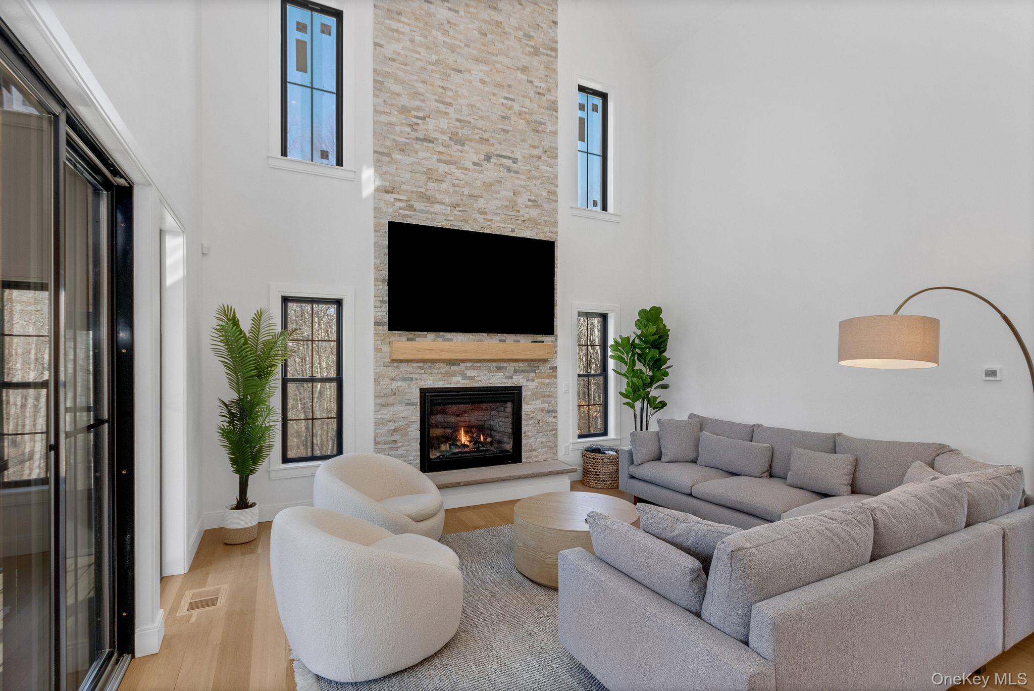 #14 photo, 6 Conifer Court, Poughkeepsie , NY 12603