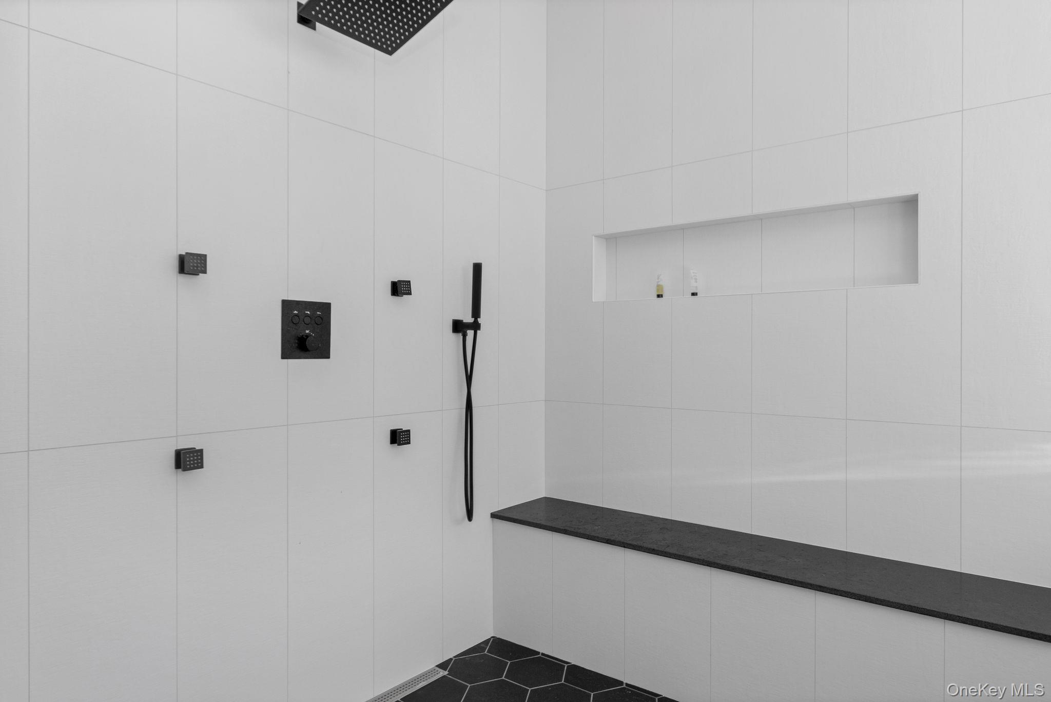 #20 photo, 6 Conifer Court, Poughkeepsie , NY 12603