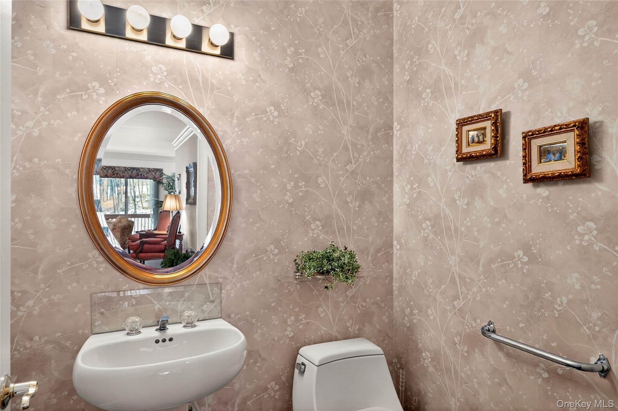 #18 photo, 7 Club Pointe Drive, White Plains , NY 10605