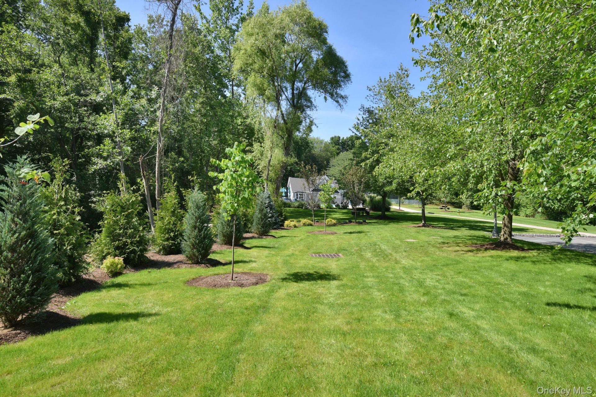 #5 photo, 7 Club Pointe Drive, White Plains , NY 10605