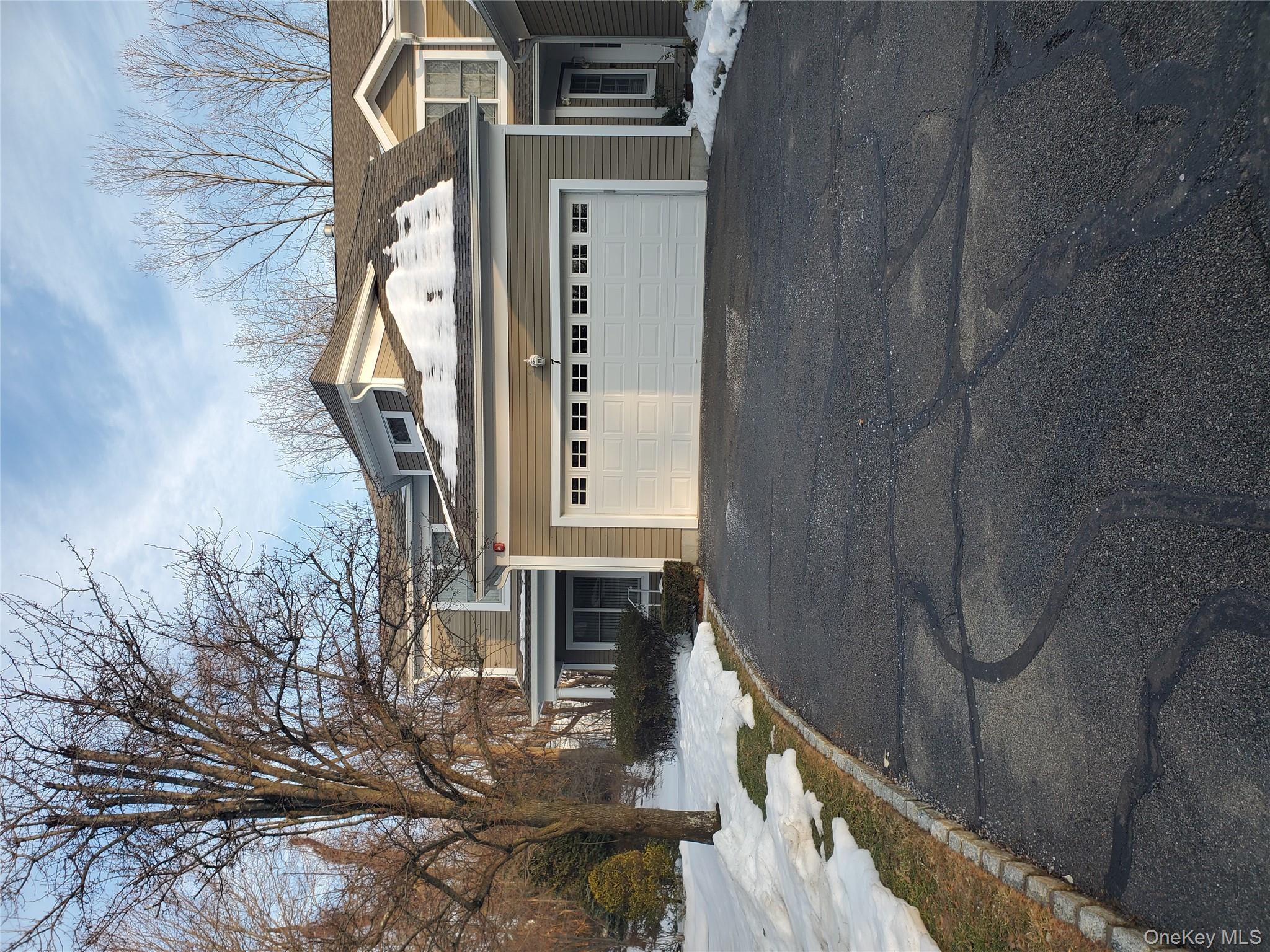 #8 photo, 7 Club Pointe Drive, White Plains , NY 10605