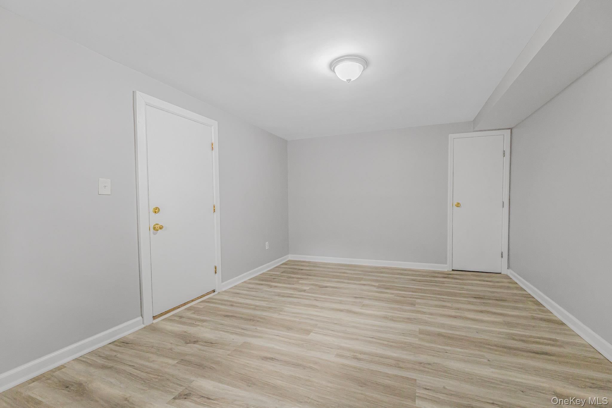 #12 photo, 95 Palisade Avenue, Yonkers , NY 10701