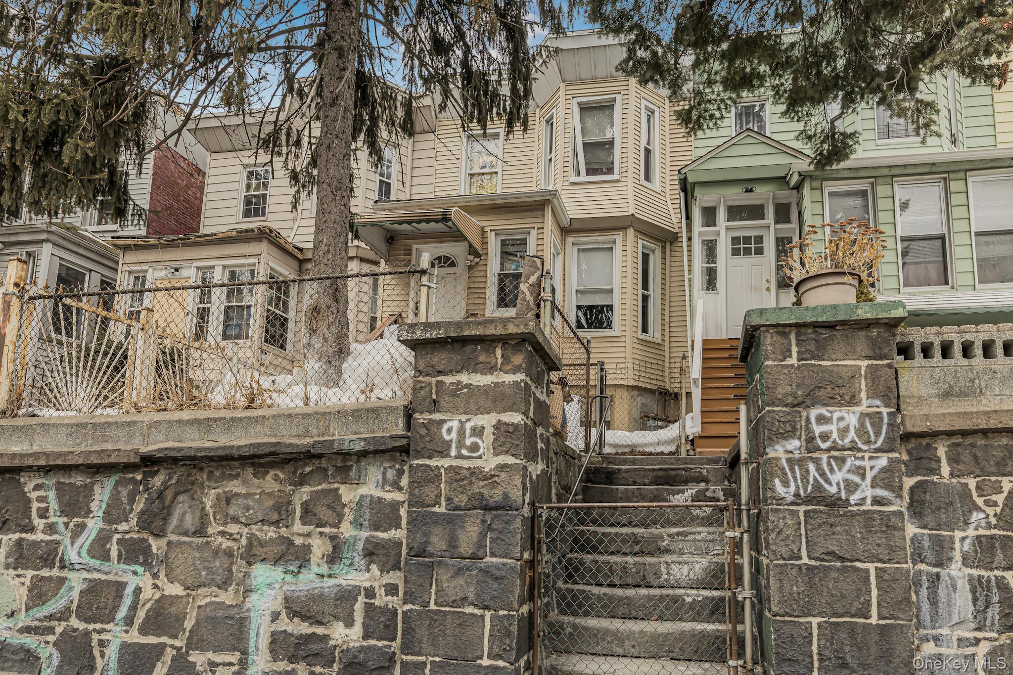 #3 photo, 95 Palisade Avenue, Yonkers , NY 10701