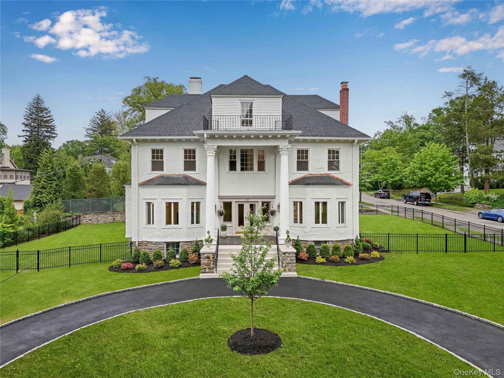 #1 photo, 158 Loring Avenue, Pelham , NY 10803