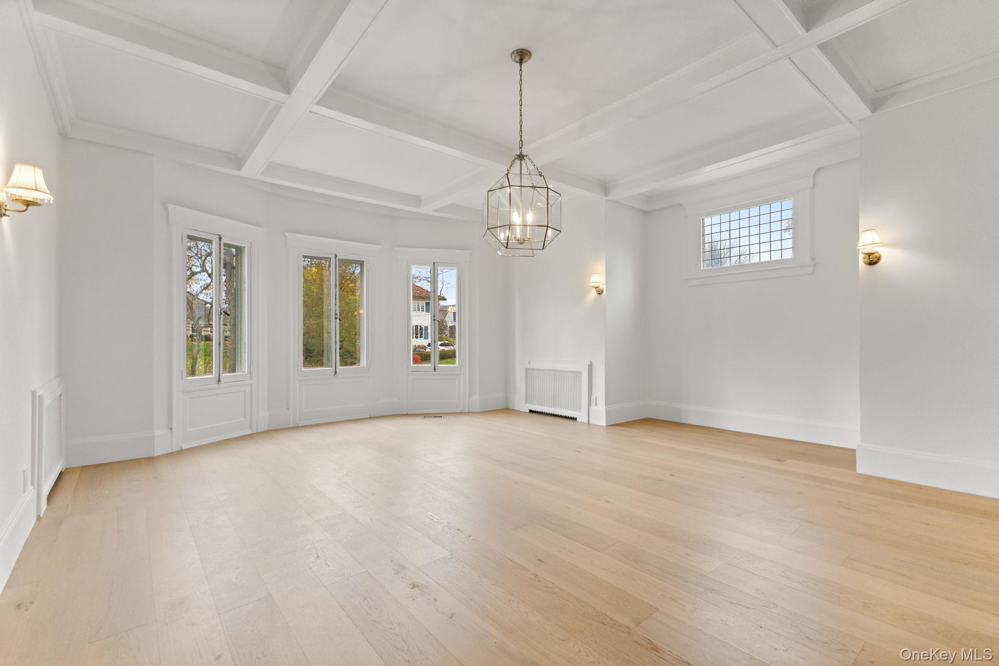 #11 photo, 158 Loring Avenue, Pelham , NY 10803