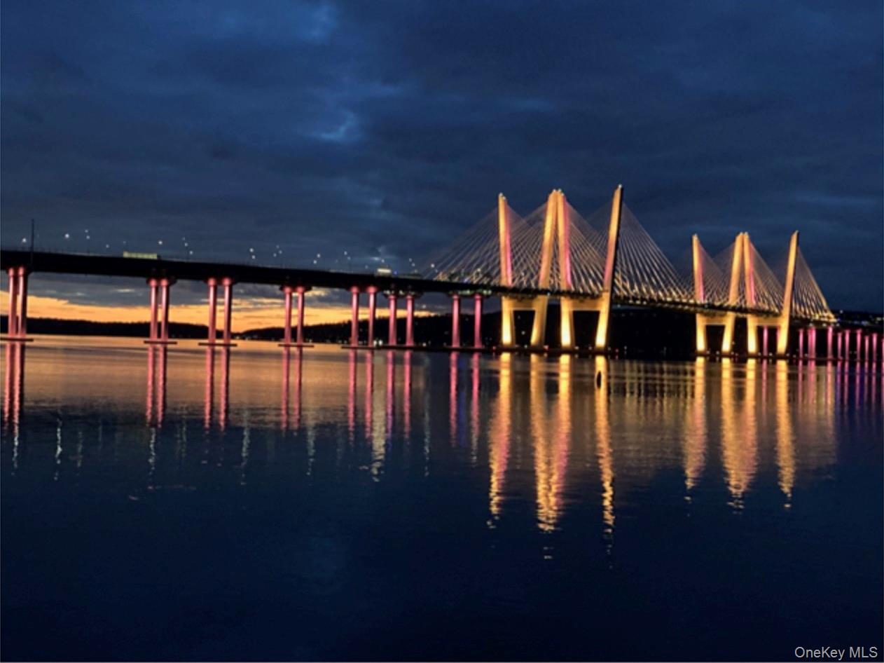 #12 photo, 5 Wood Court, Tarrytown , NY 10591