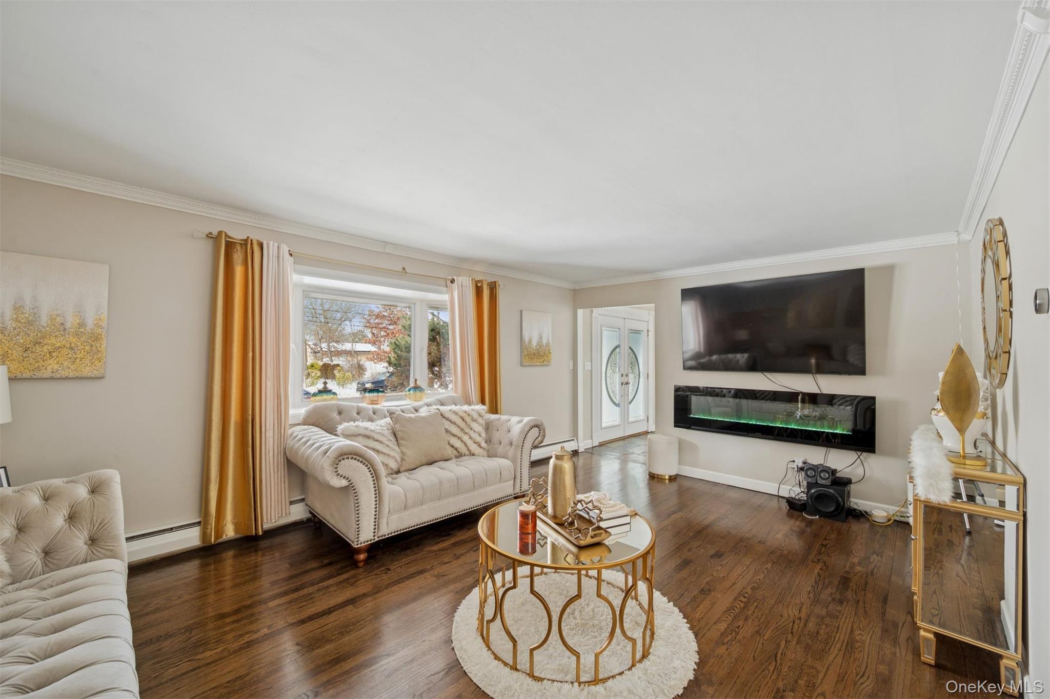 #11 photo, 35 Saint Johns Place, West Babylon , NY 11704