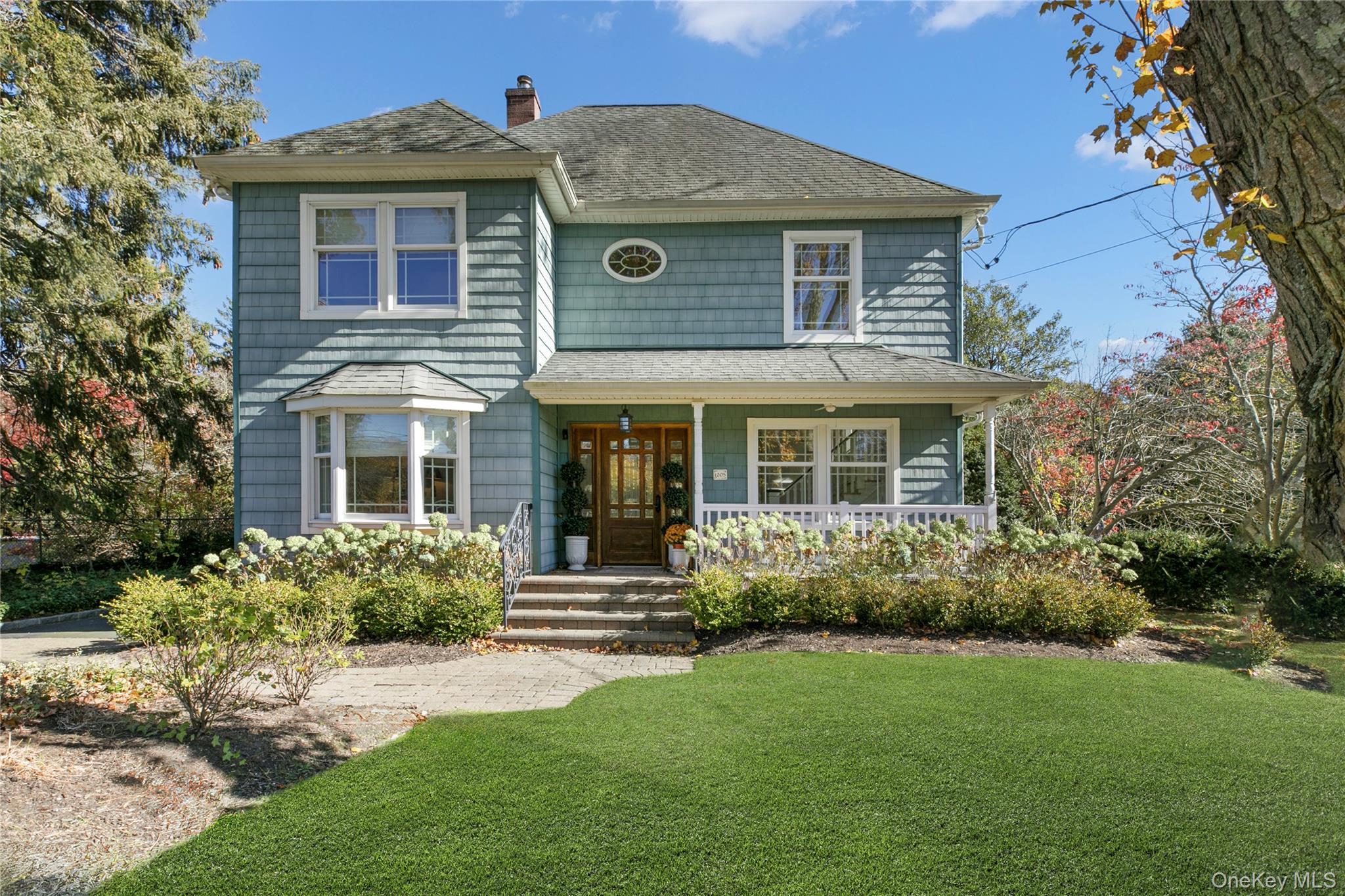 #1 photo, 1205 Ocean Avenue, Bohemia , NY 11716