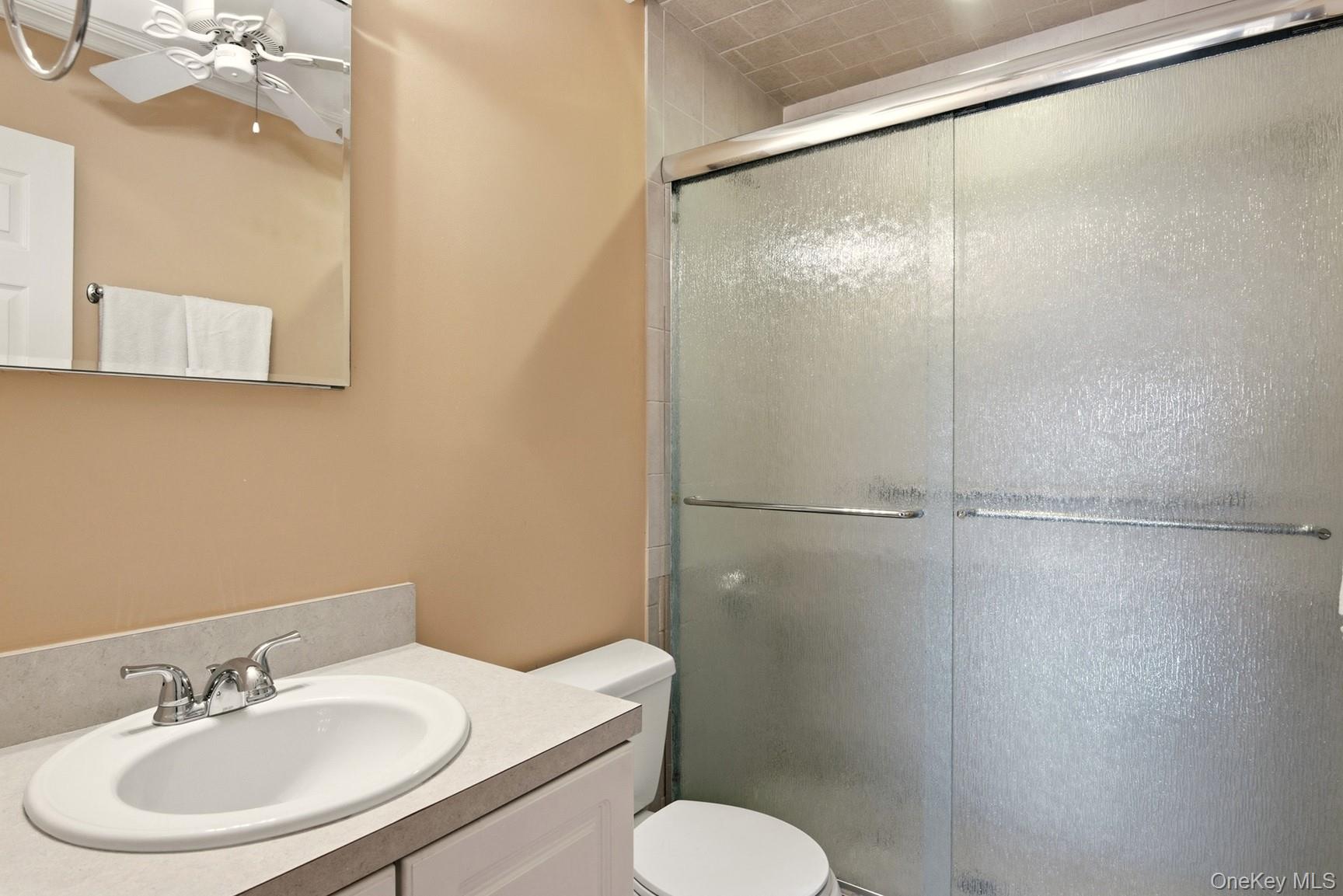 #17 photo, 67 Paddington Circle, 롱 아일랜드 Smithtown , NY 11787