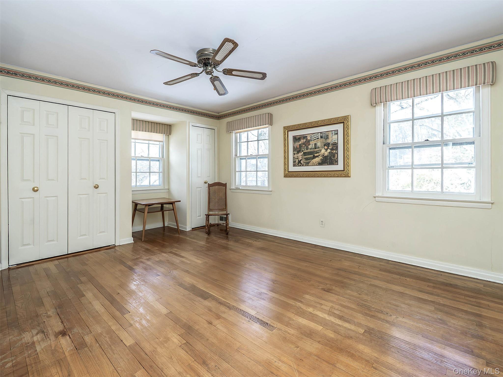 #16 photo, 24 Orchard Farm Road, Port Washington , NY 11050