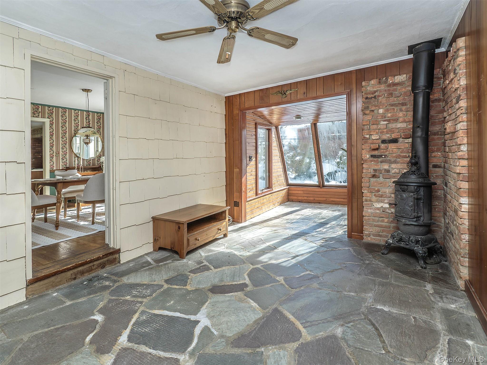 #20 photo, 24 Orchard Farm Road, Port Washington , NY 11050