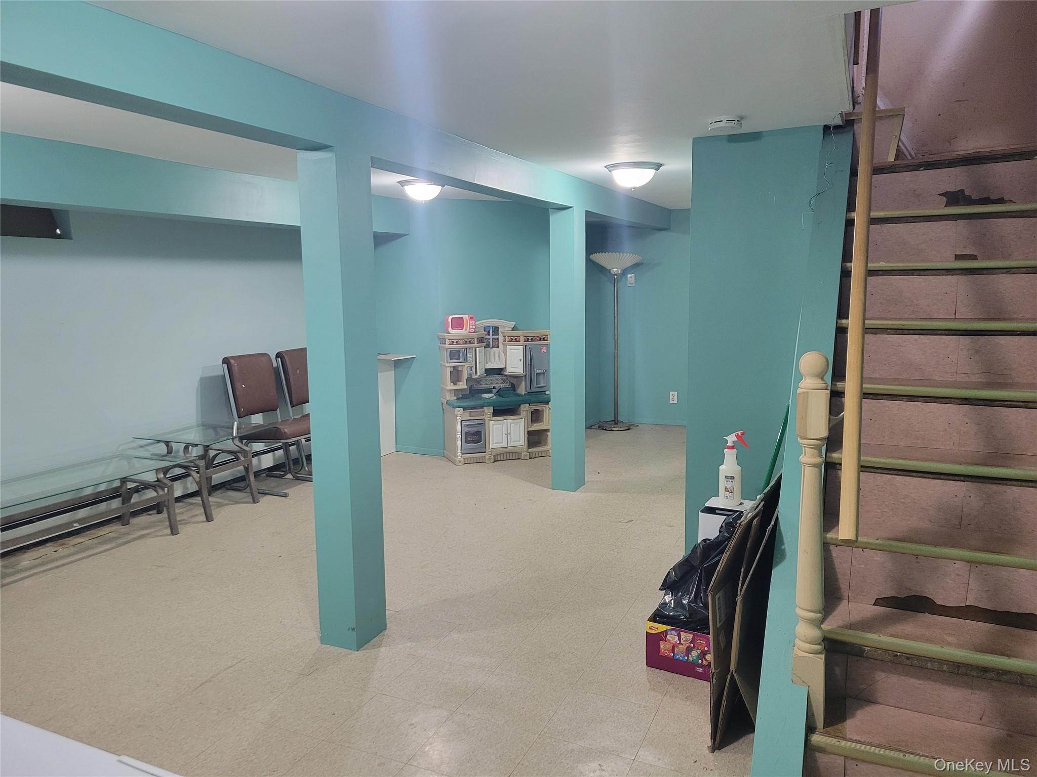 #9 photo, 214-19 112 Road, Queens Village , NY 11429