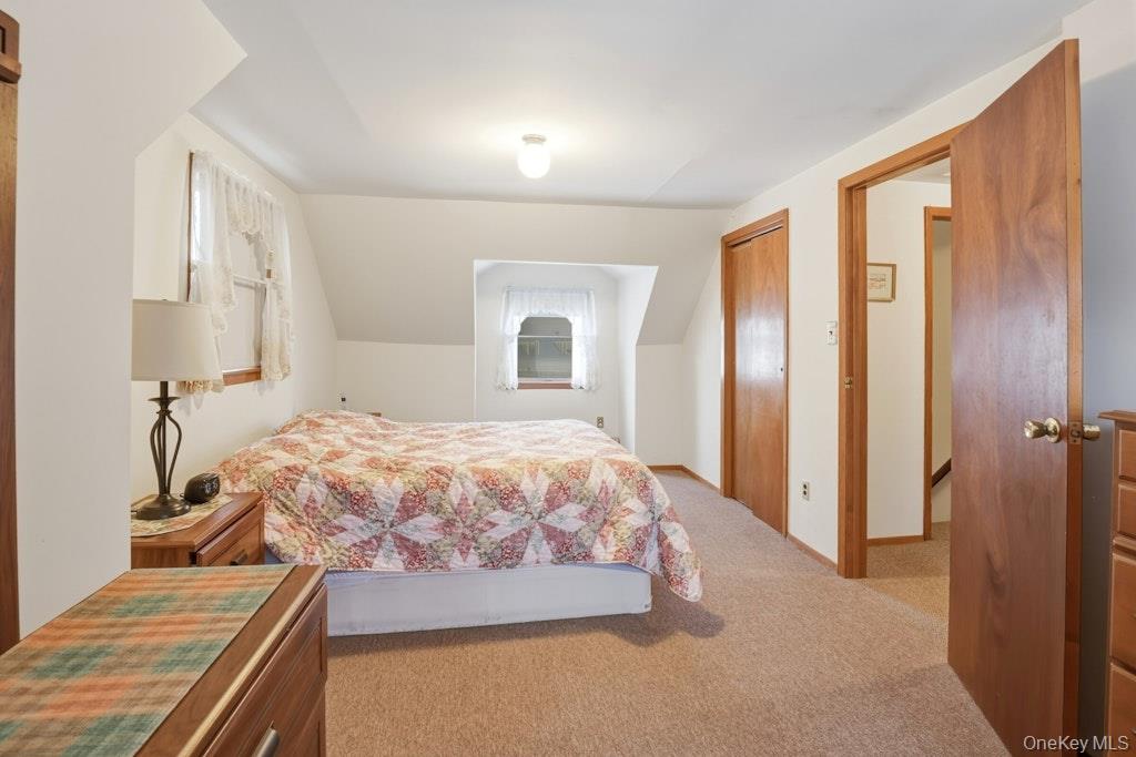 #15 photo, 3 Coral Cove, East Norwich , NY 11732