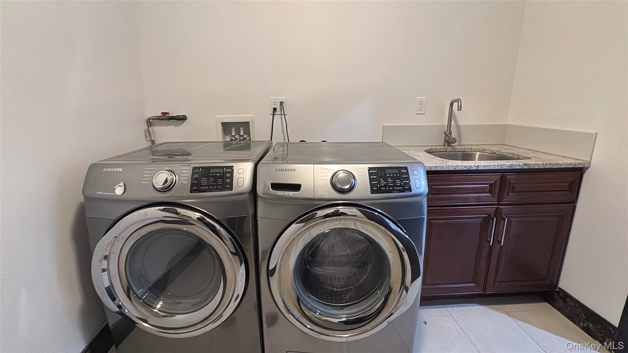 #11 photo, 1802 150th Street, Whitestone , NY 11357