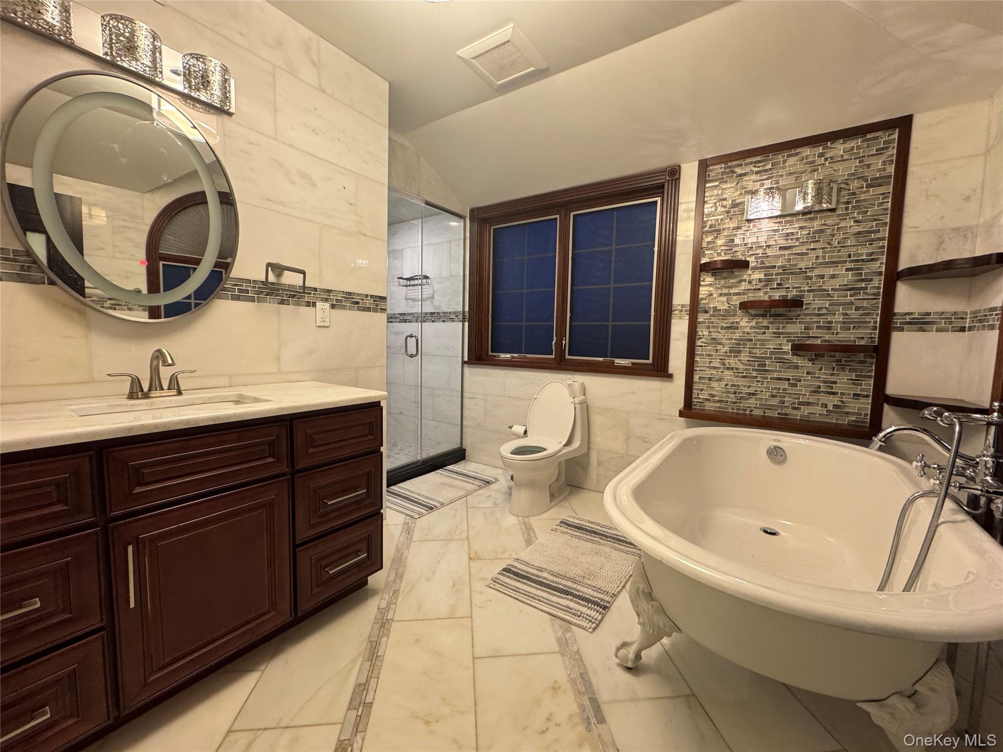 #14 photo, 1802 150th Street, Whitestone , NY 11357