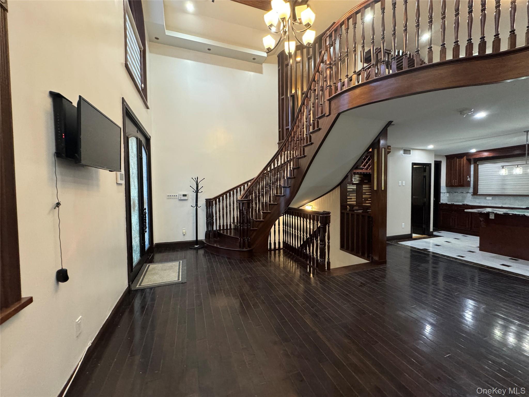 #5 photo, 1802 150th Street, Whitestone , NY 11357